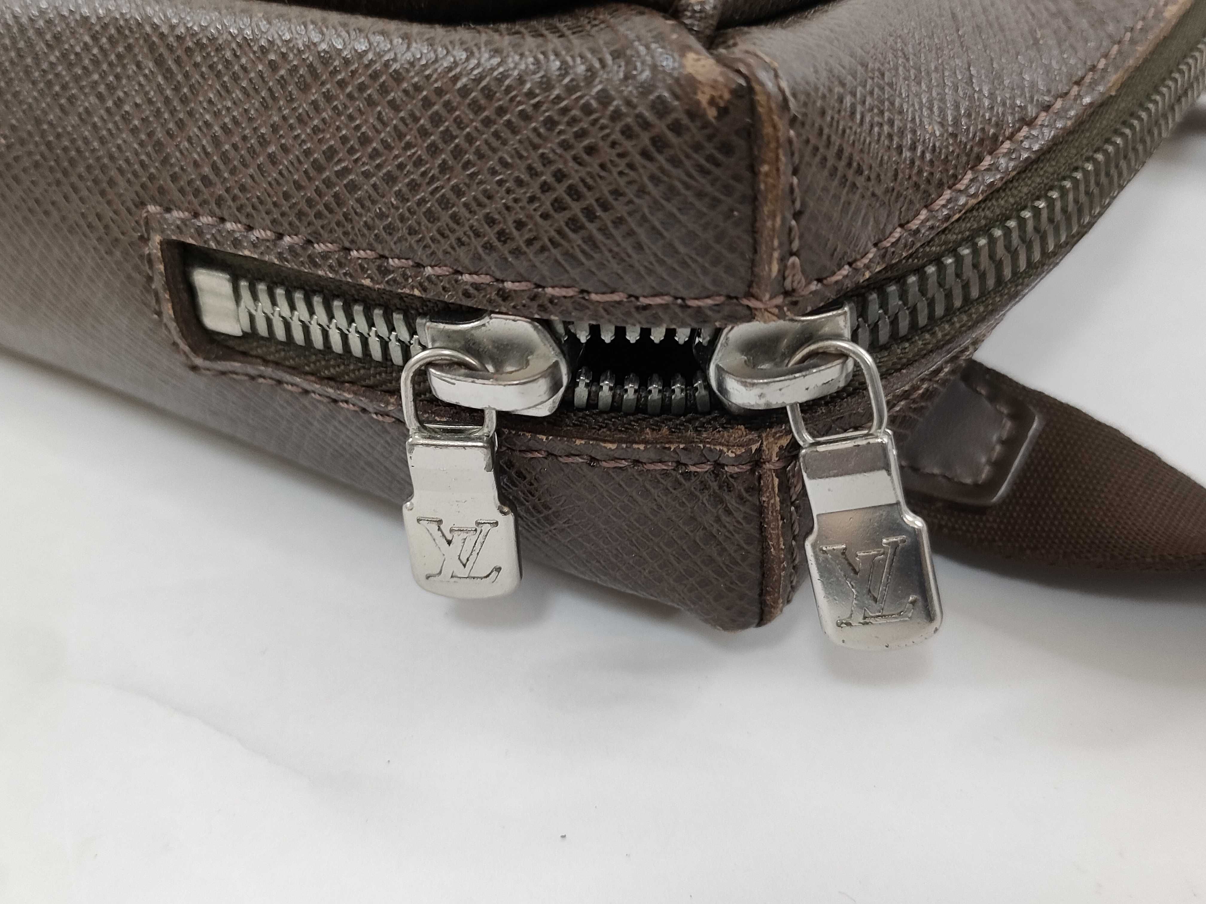 Taiga Sayan Shoulder Bag — view 8