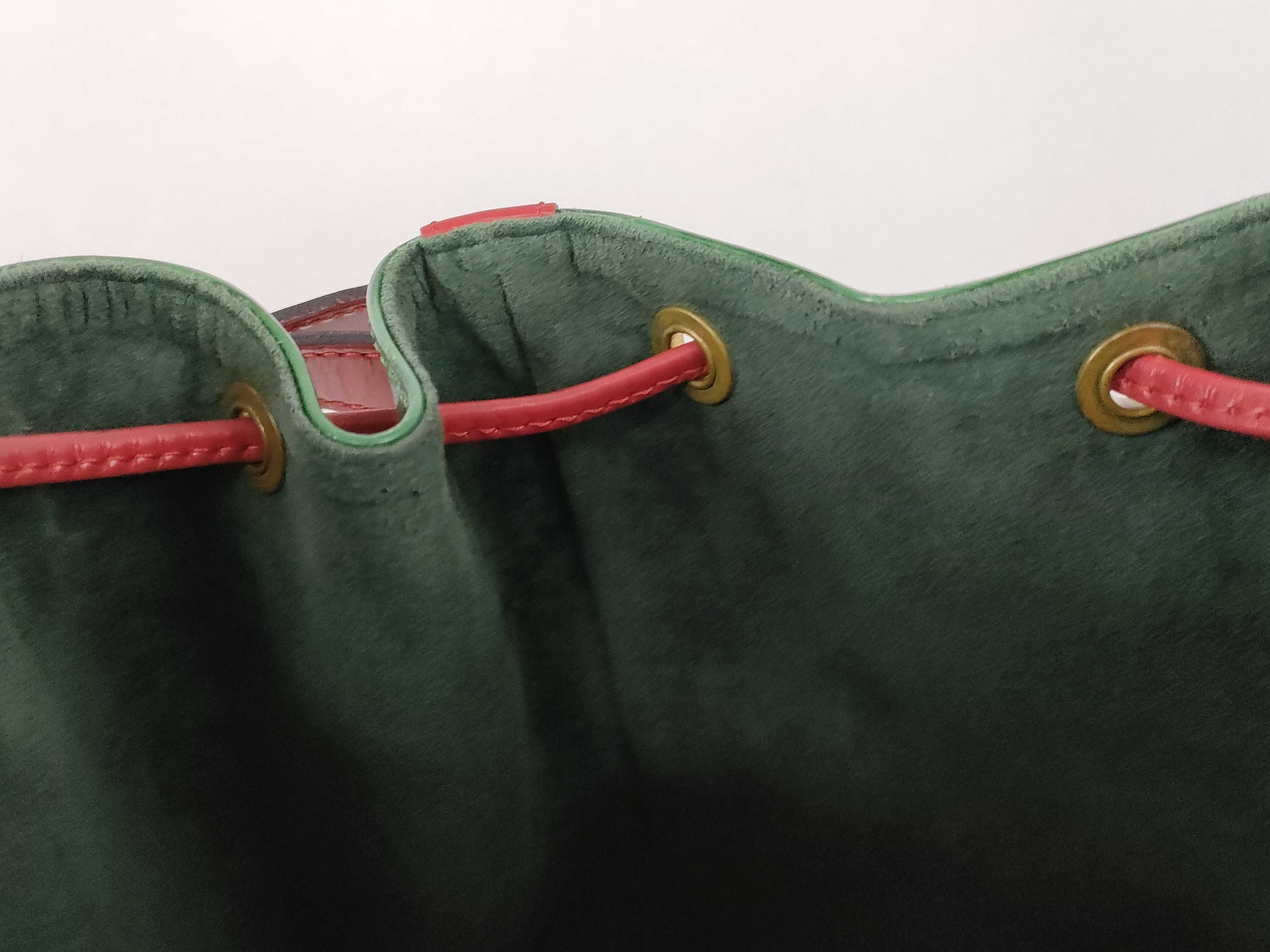 Epi LV Petit Noé Epi Leather Shoulder Bag M44147/AR0974 — view 10