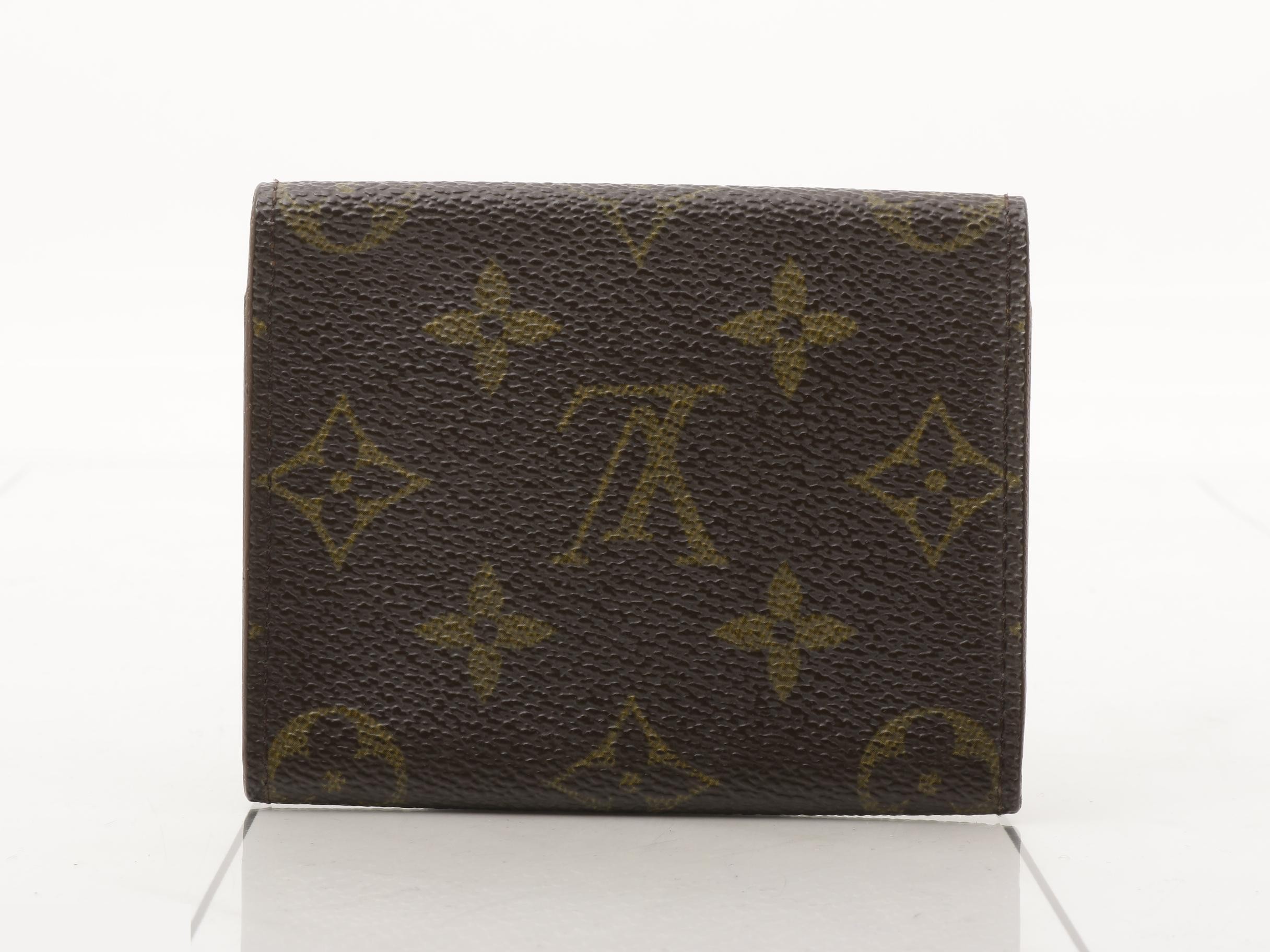 Card case — view 2