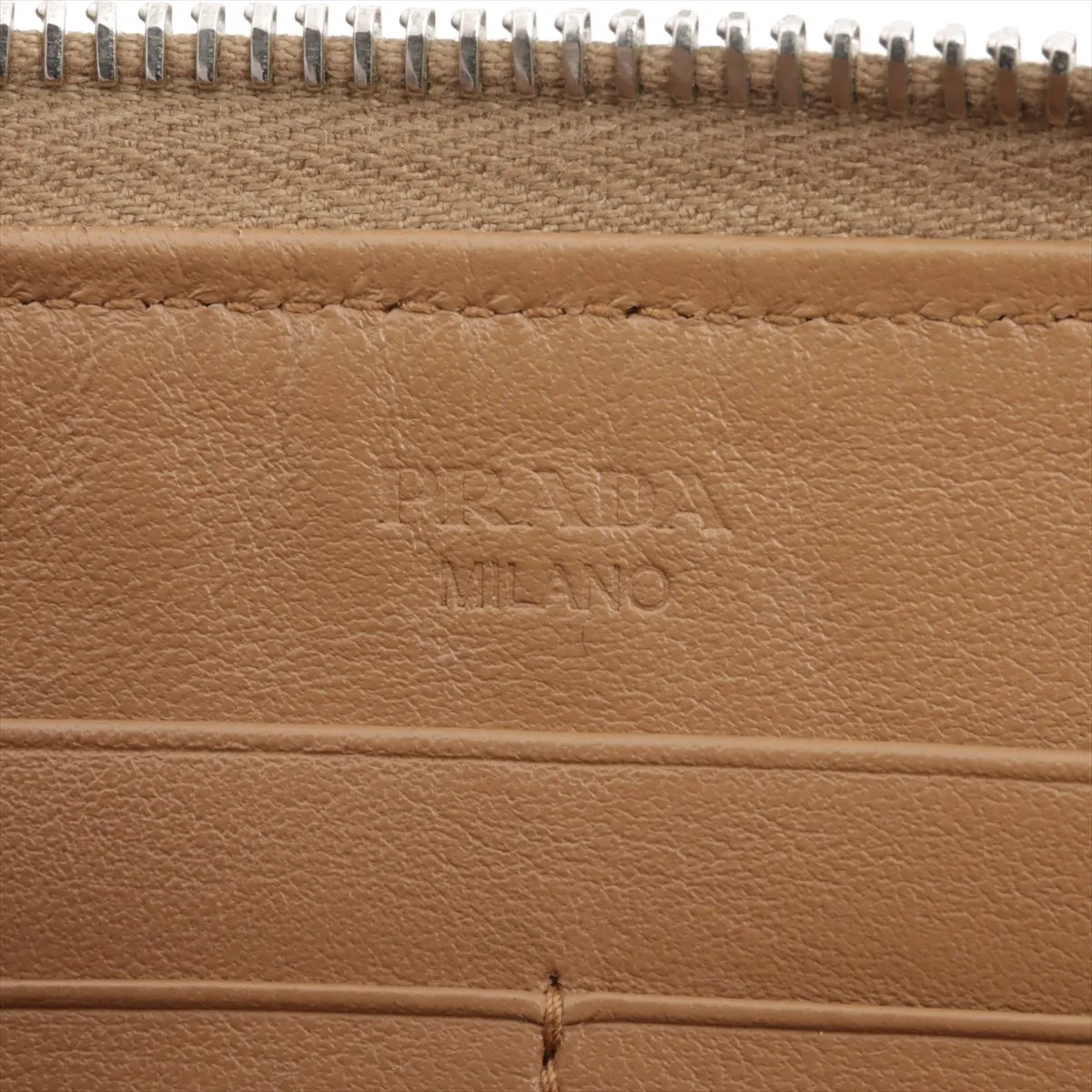 leather round zip wallet beige — view 8