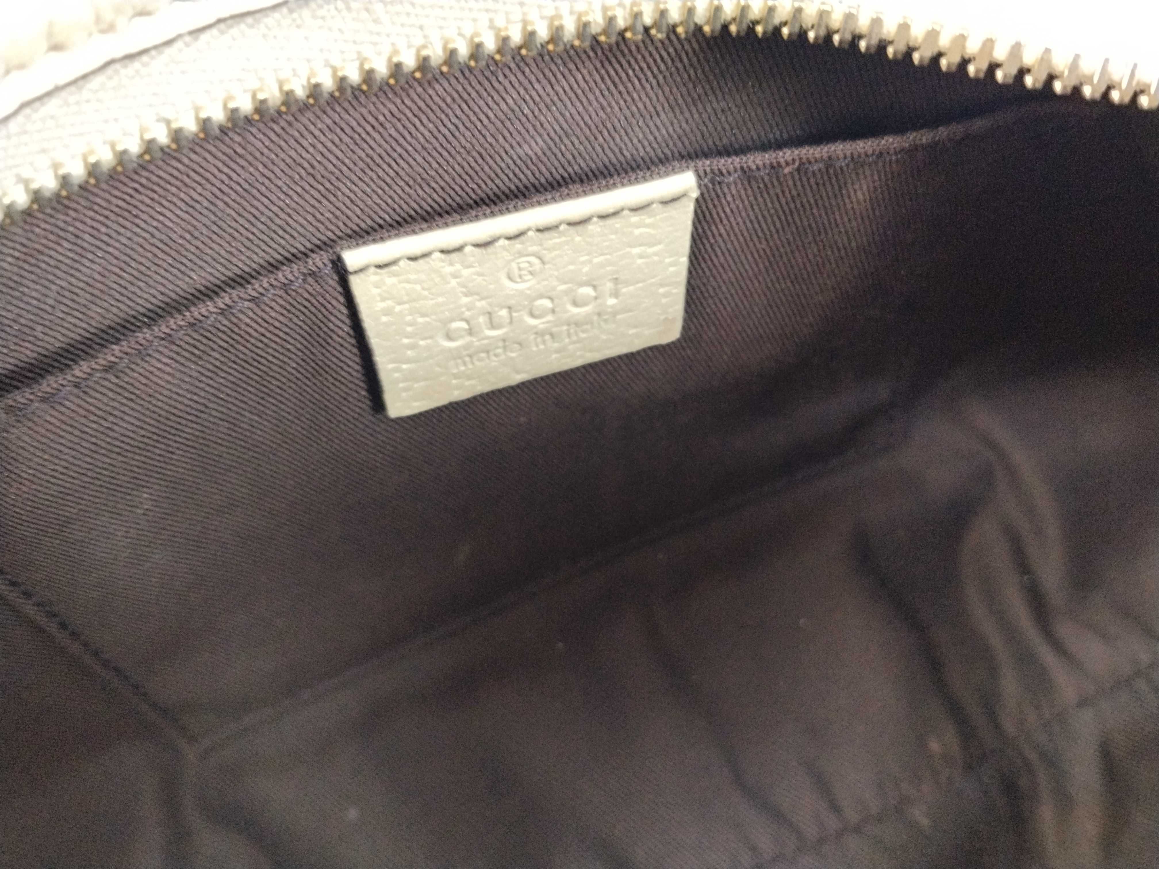 GG Canvas Abbey One-Shoulder Bag (Beige) — view 11