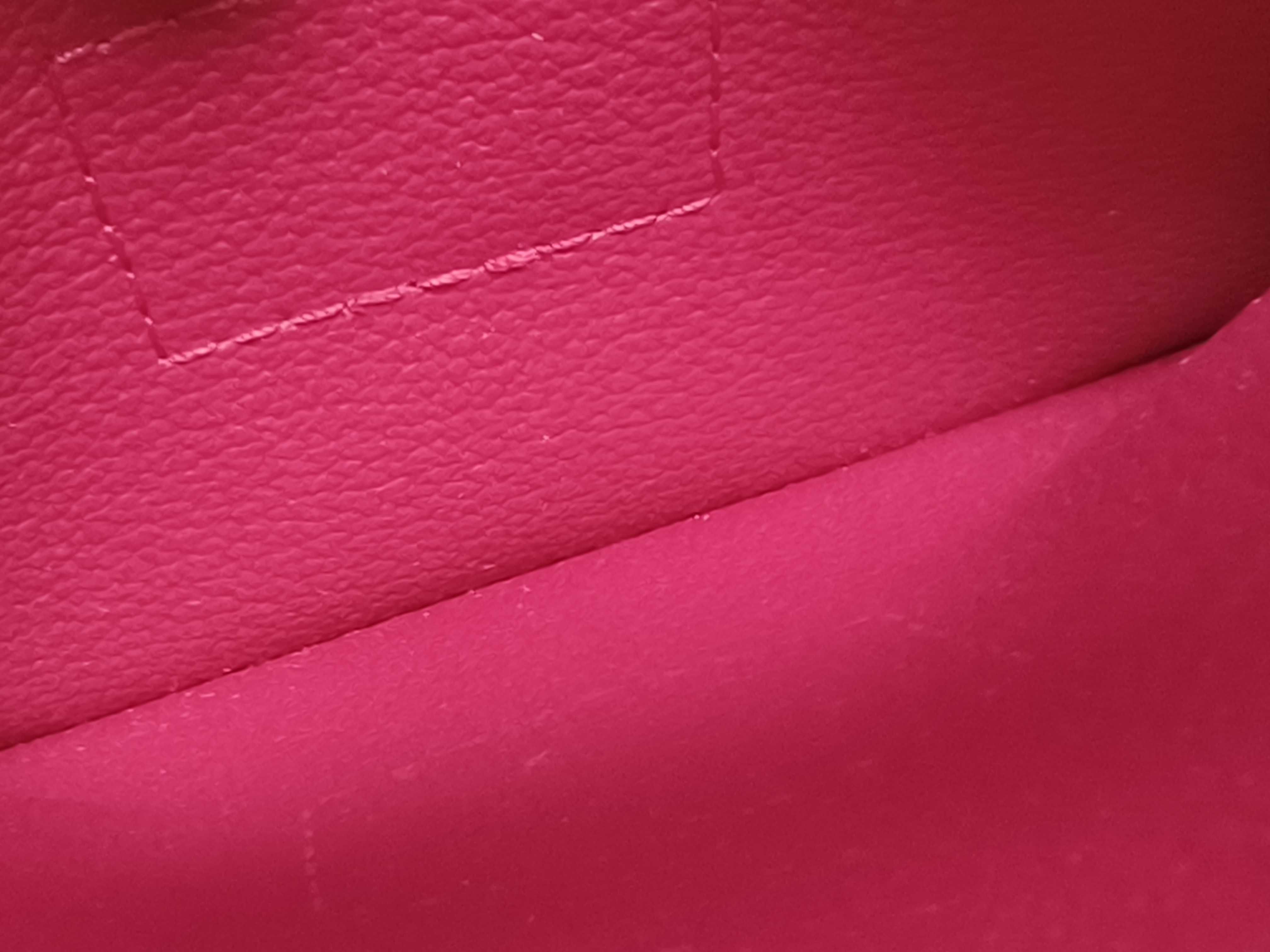 Vernis Pochette Cosmetic M91496. Accessories: Box, dust bag, pouch. — view 8