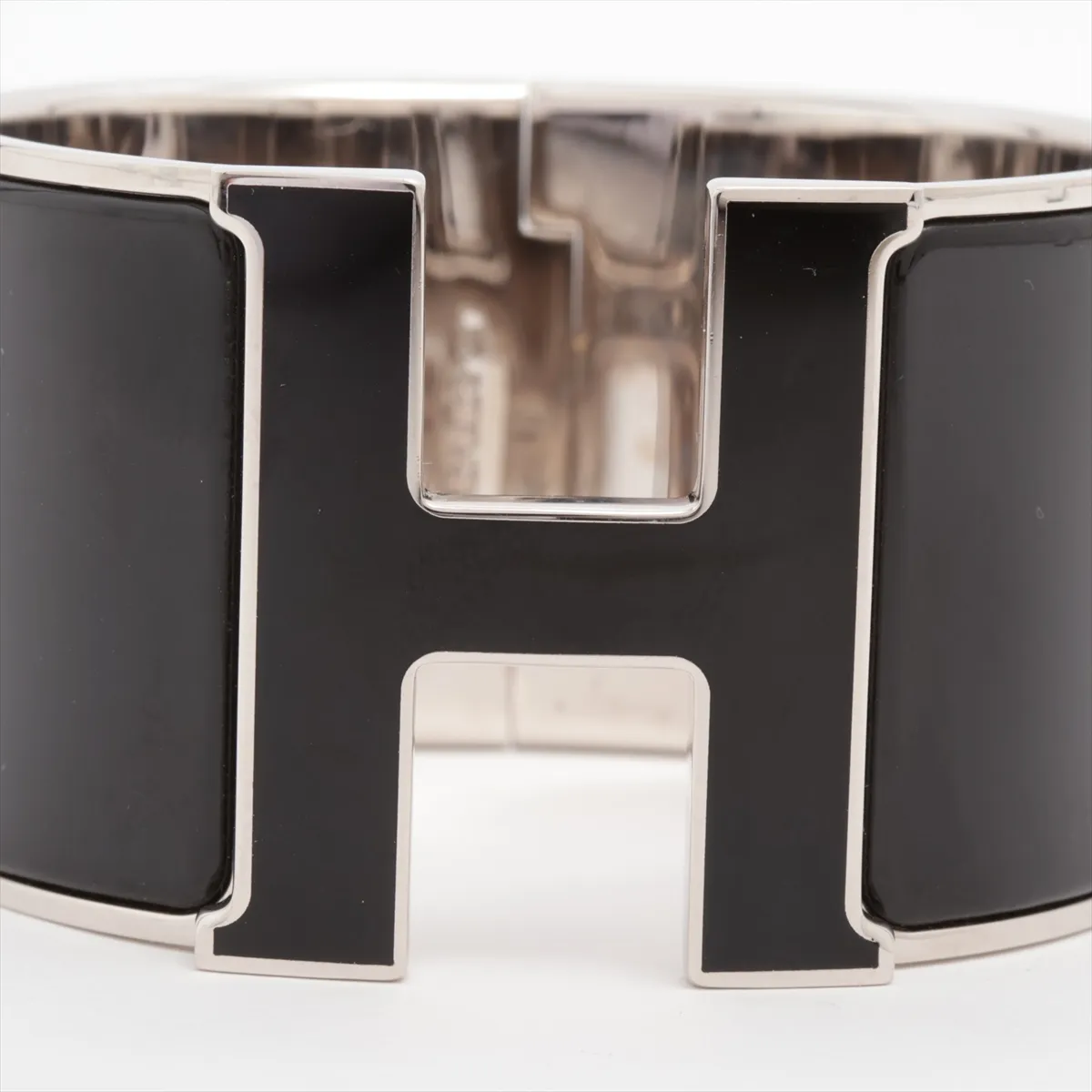 Click Crack TGM Bangle GP Silver x Black Damage Scratch Thread Discoloration — view 3
