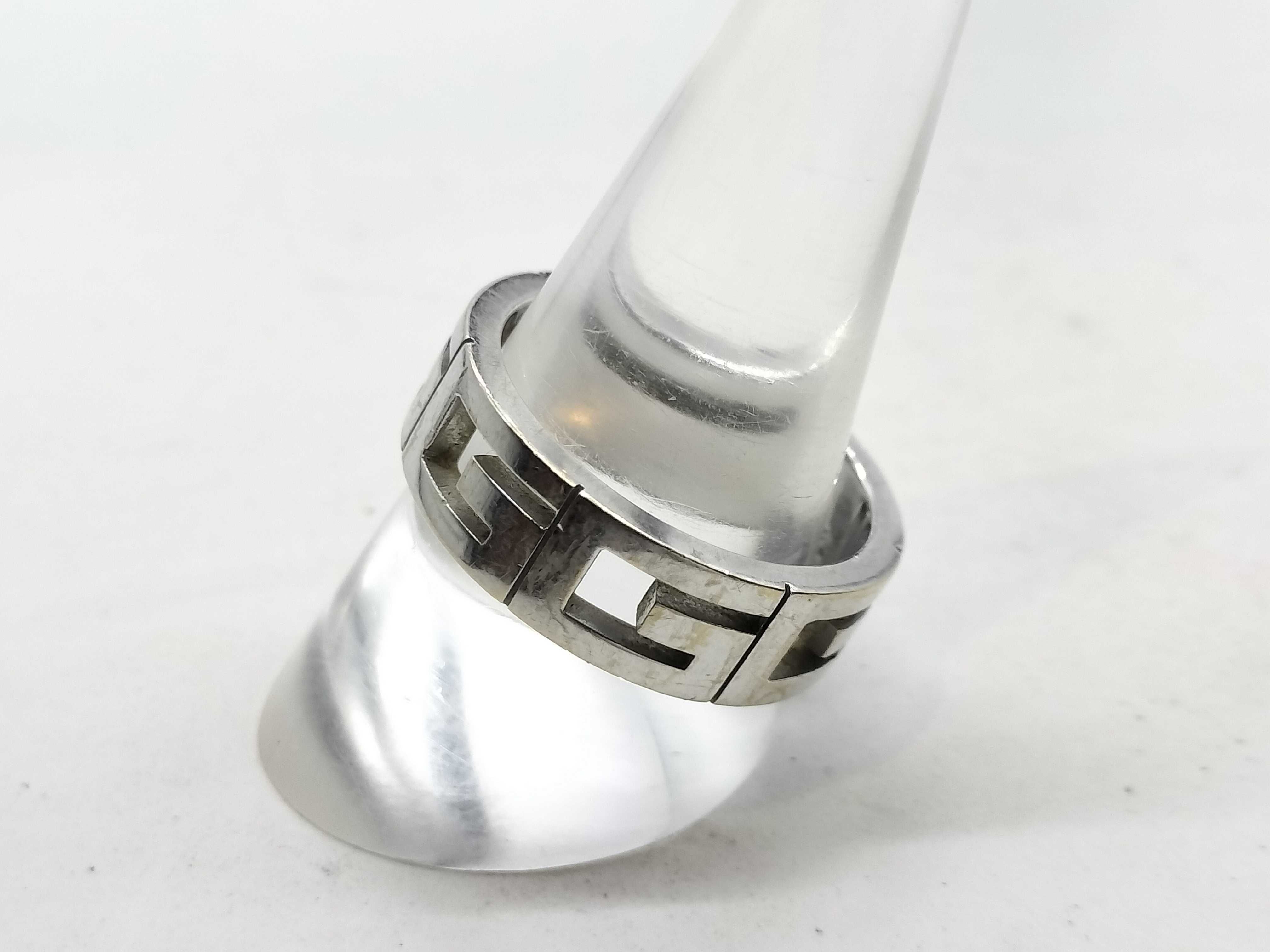 ring — view 2