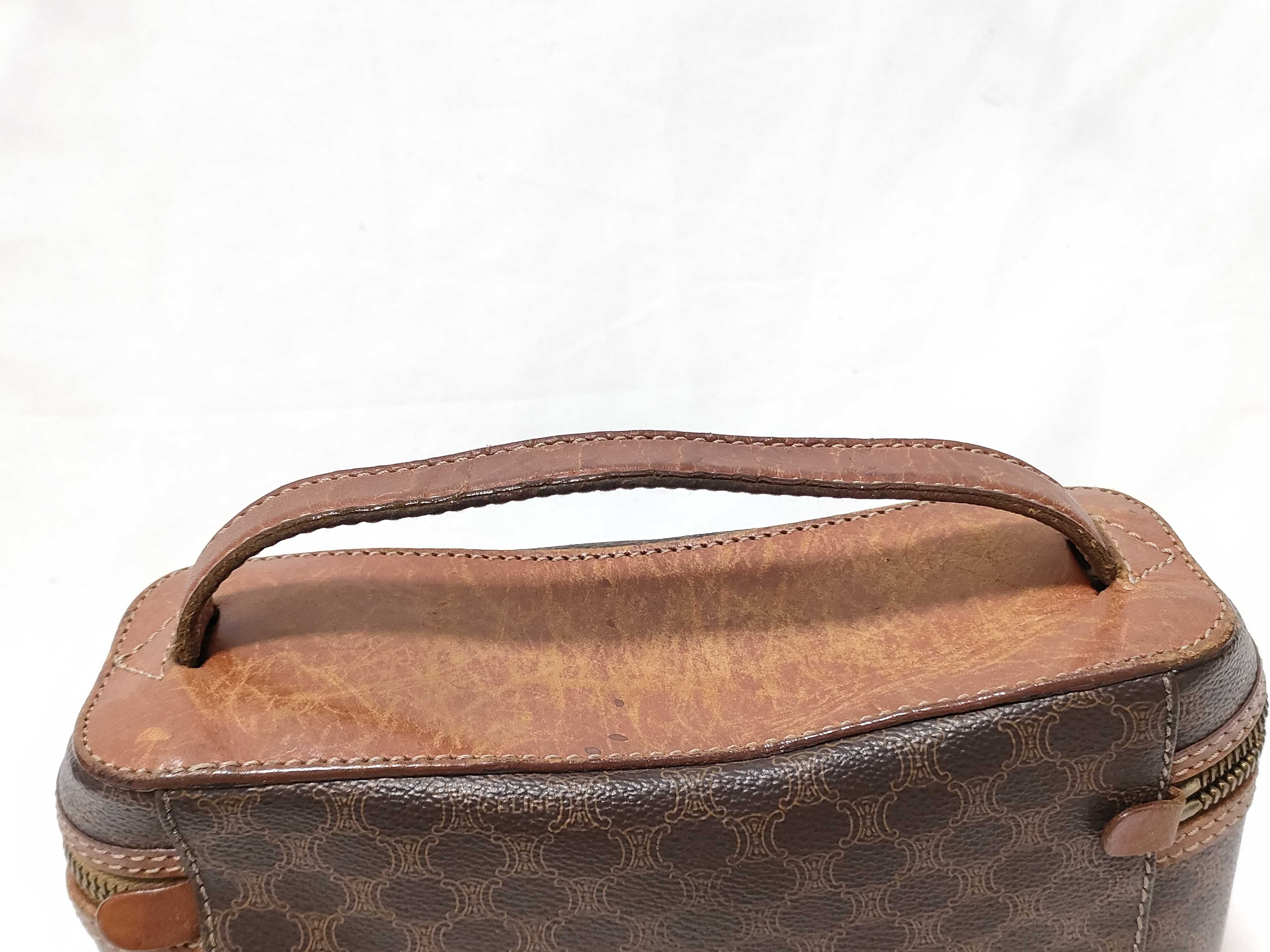 cosmetic pouch — view 3