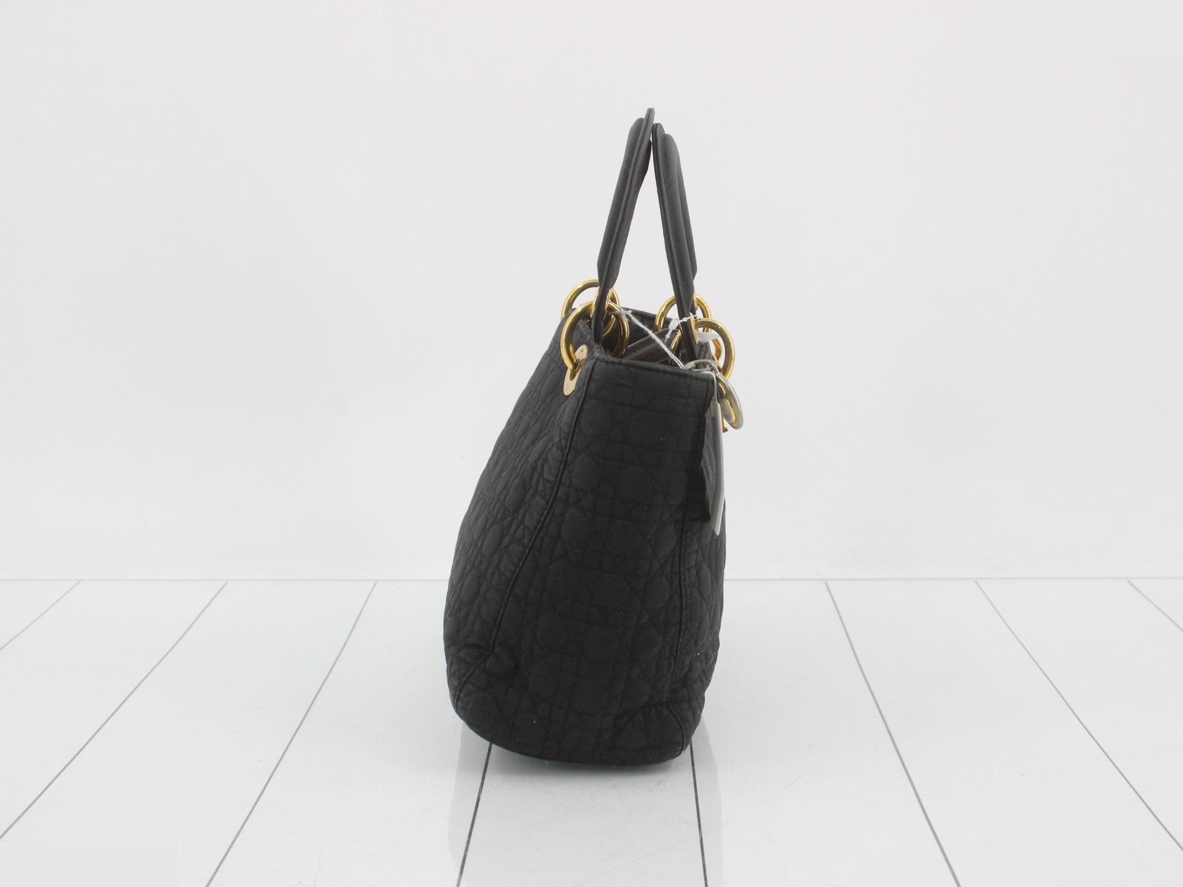 handbag — view 4