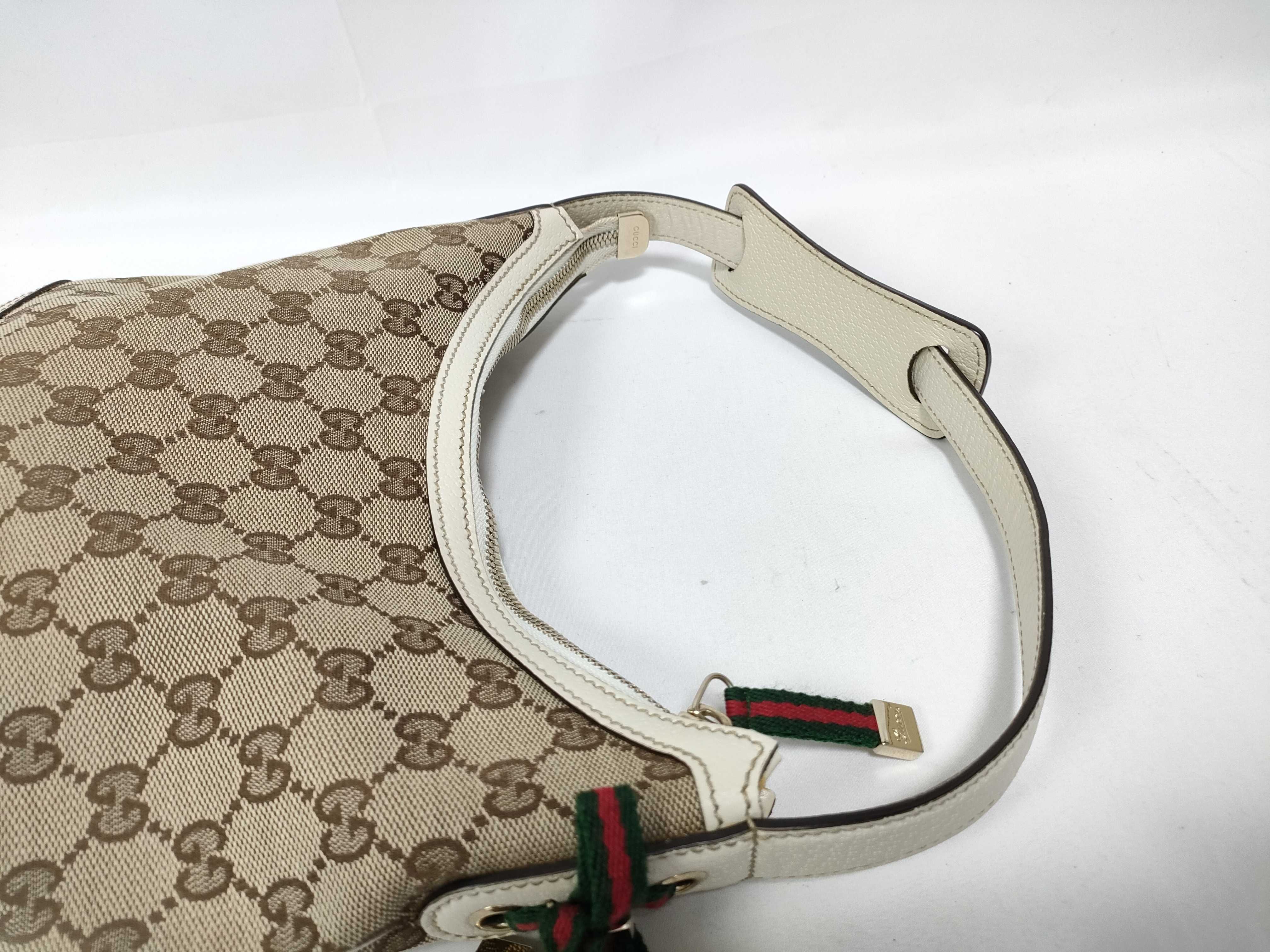 GG Canvas Ivory Sherry Line 162895 One-Shoulder Bag — view 8