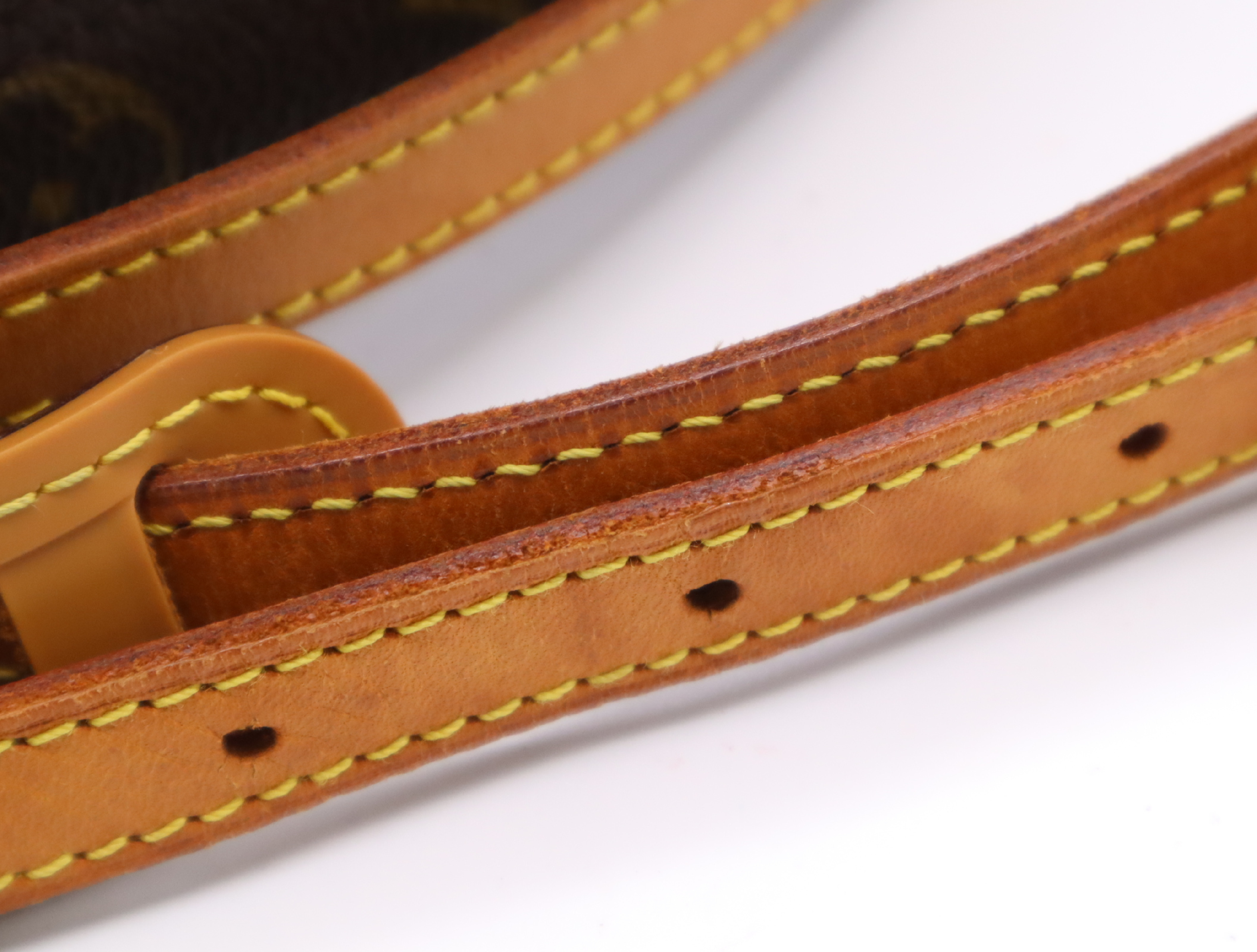 M51221 Monogram Blois Shoulder Bag — view 13