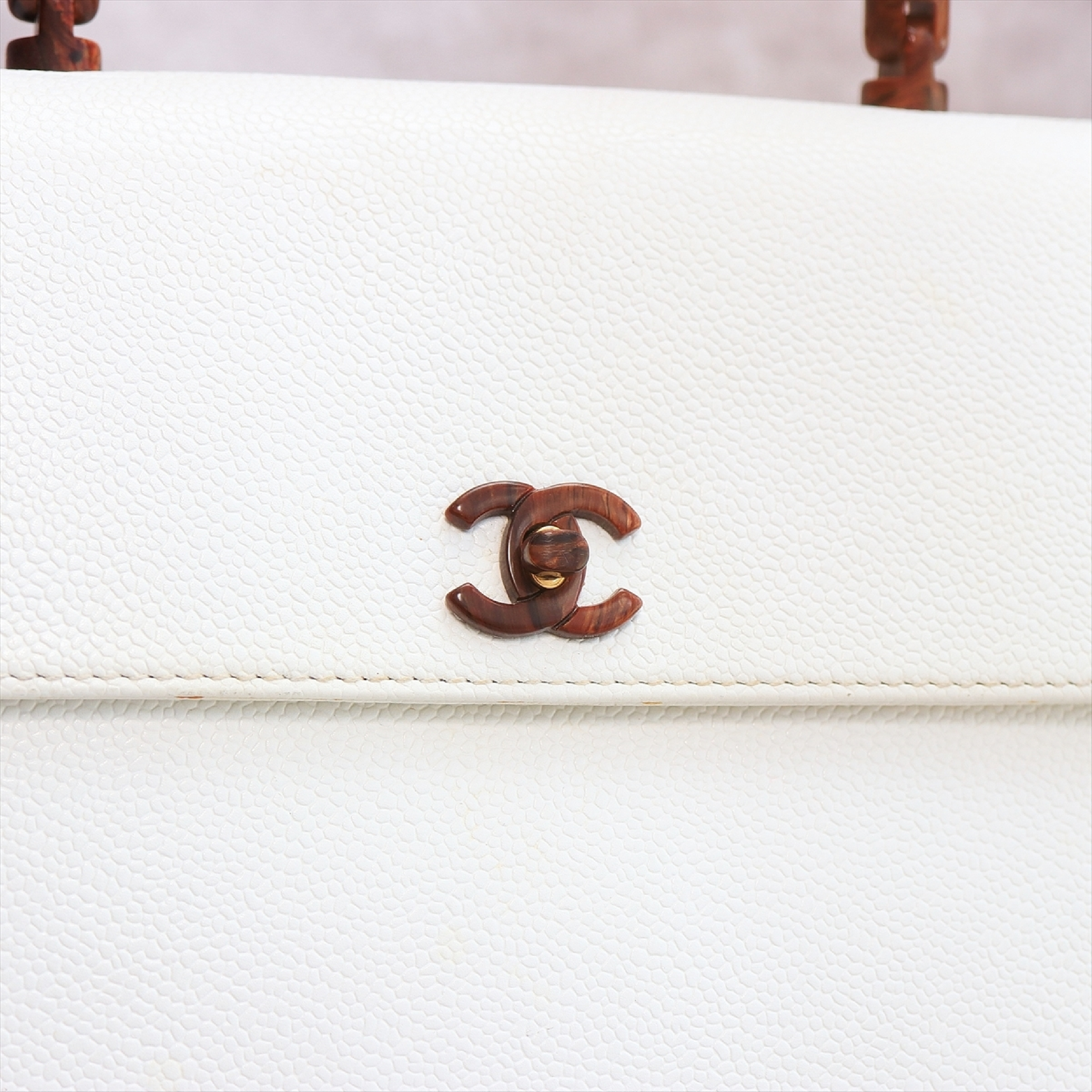 Cavitation Leather Top Handle Coco Mark Wood Handle Handbag — view 9