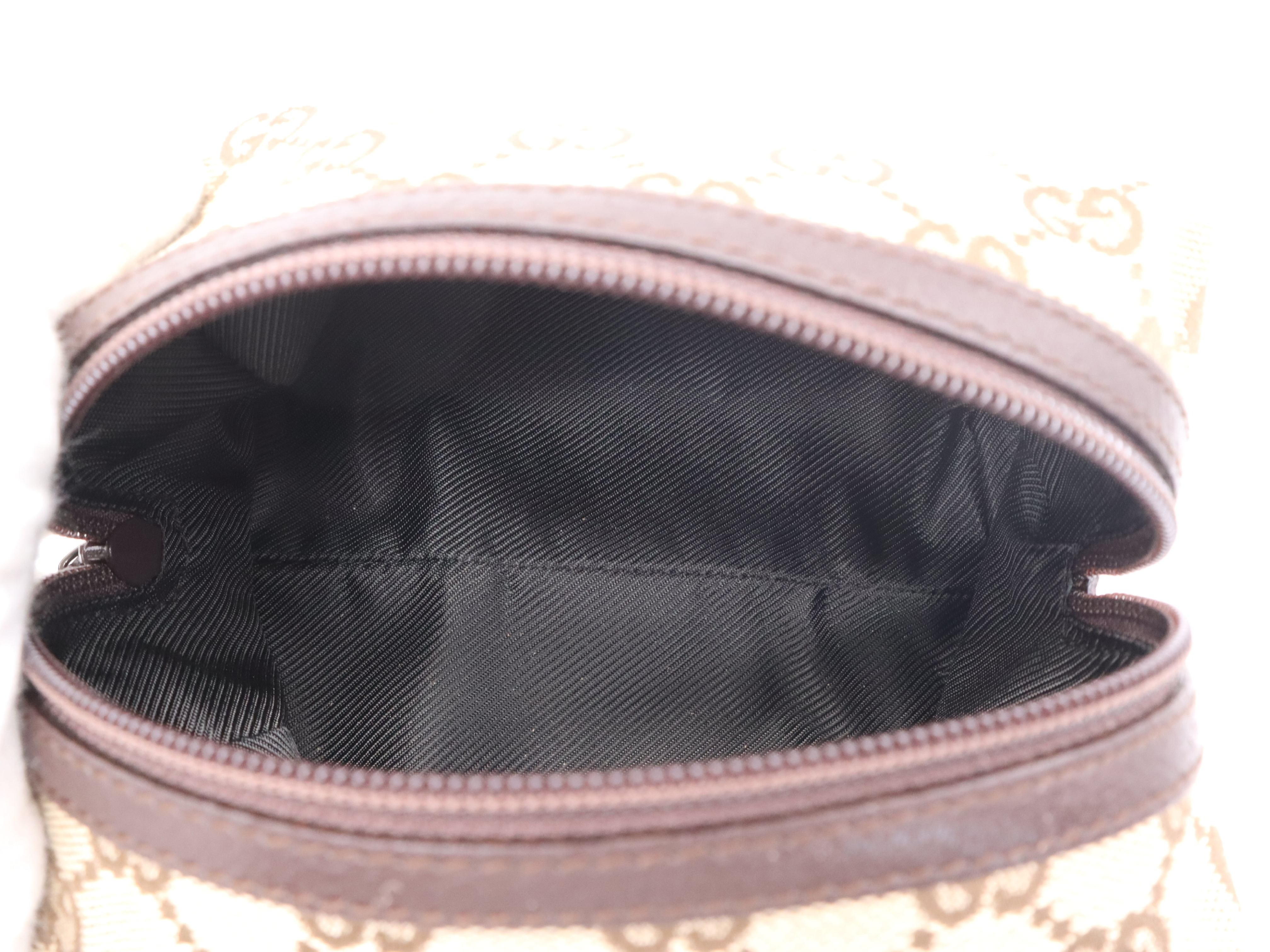 29595 GG Canvas Cosmetic Pouch Beige Brown Pouch — view 9