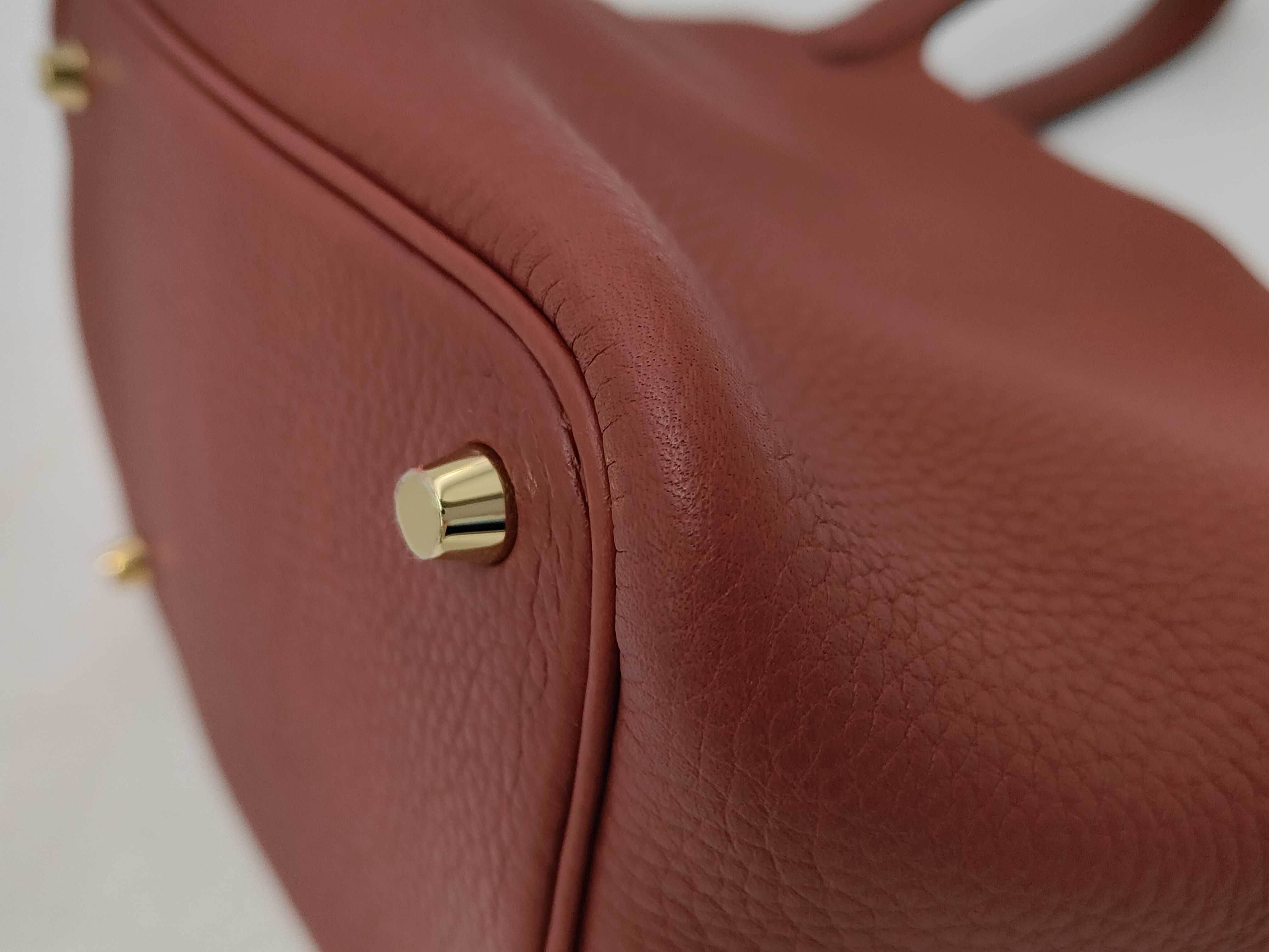 Picotin Lock 18 Rouge H Taurillon Clemence Leather Gold Hardware K Stamp Handbag — view 7