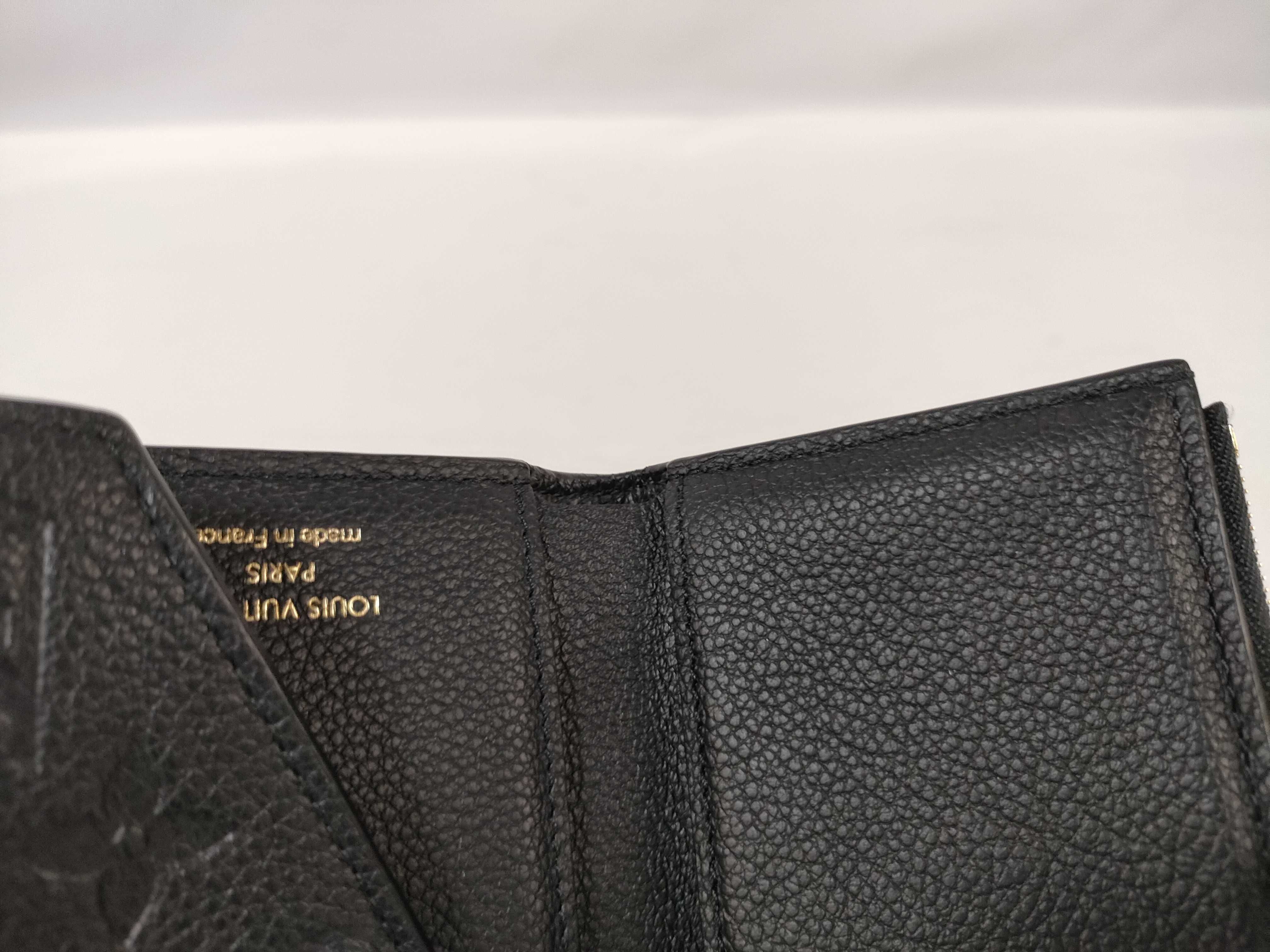 Monogram Empreinte LOUIS_VUITTON M64060 Portefeuille Victorine IC Wallet — view 10