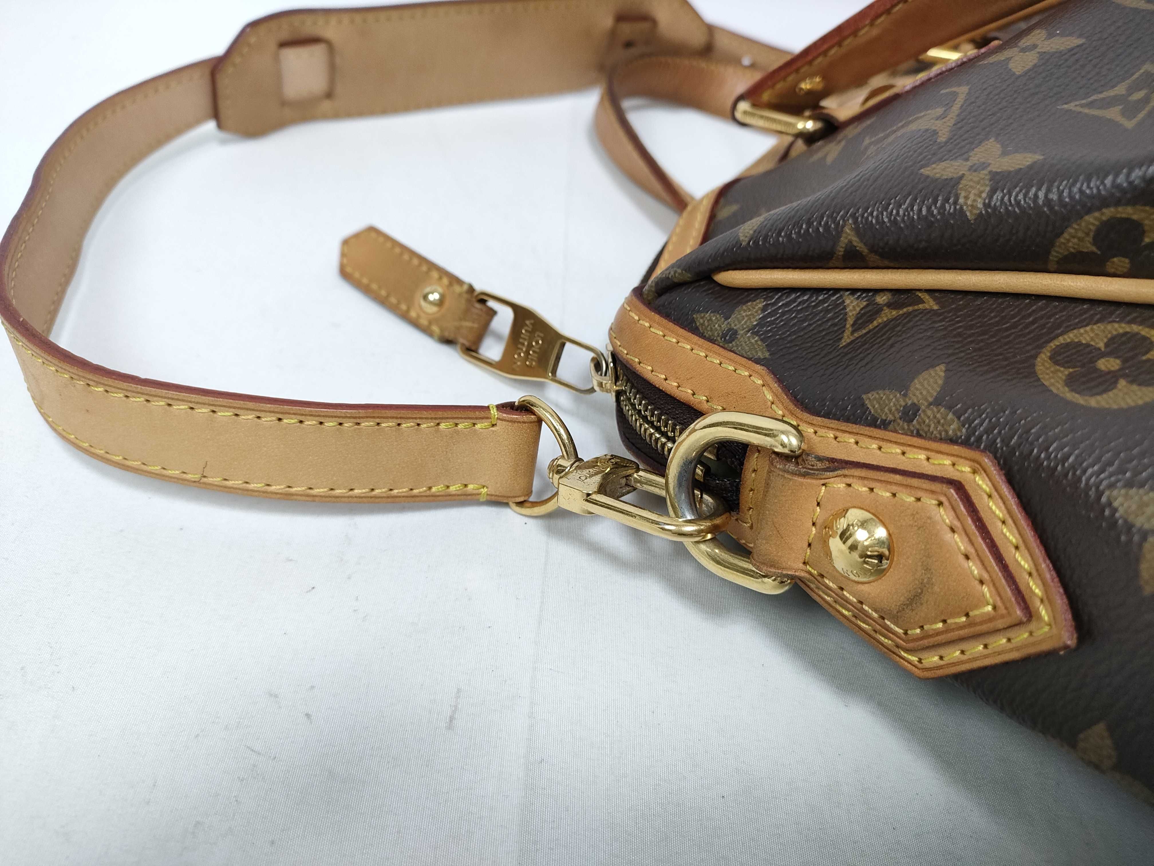 Monogram Louis Vuitton Monogram Hand Shoulder Bag Handbag — view 7