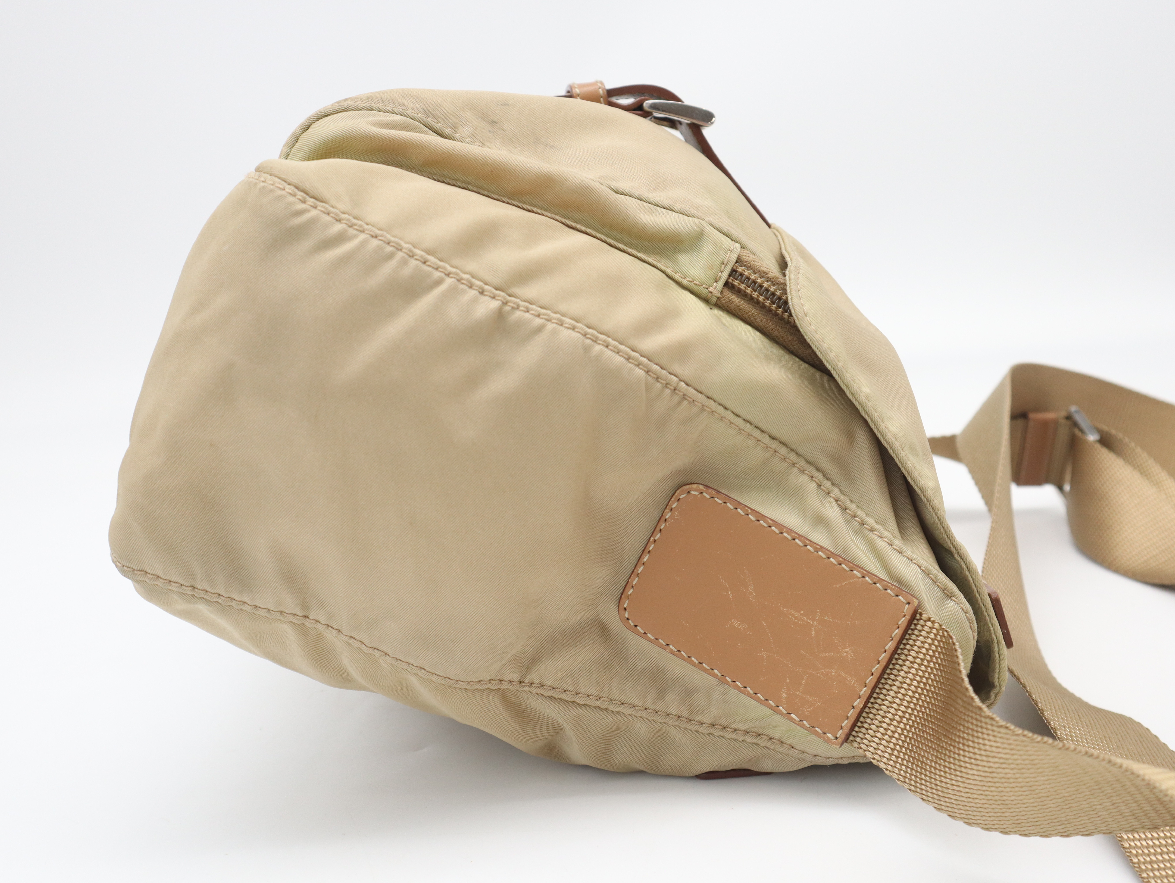 BT8994 Nylon Beige Shoulder Bag — view 4