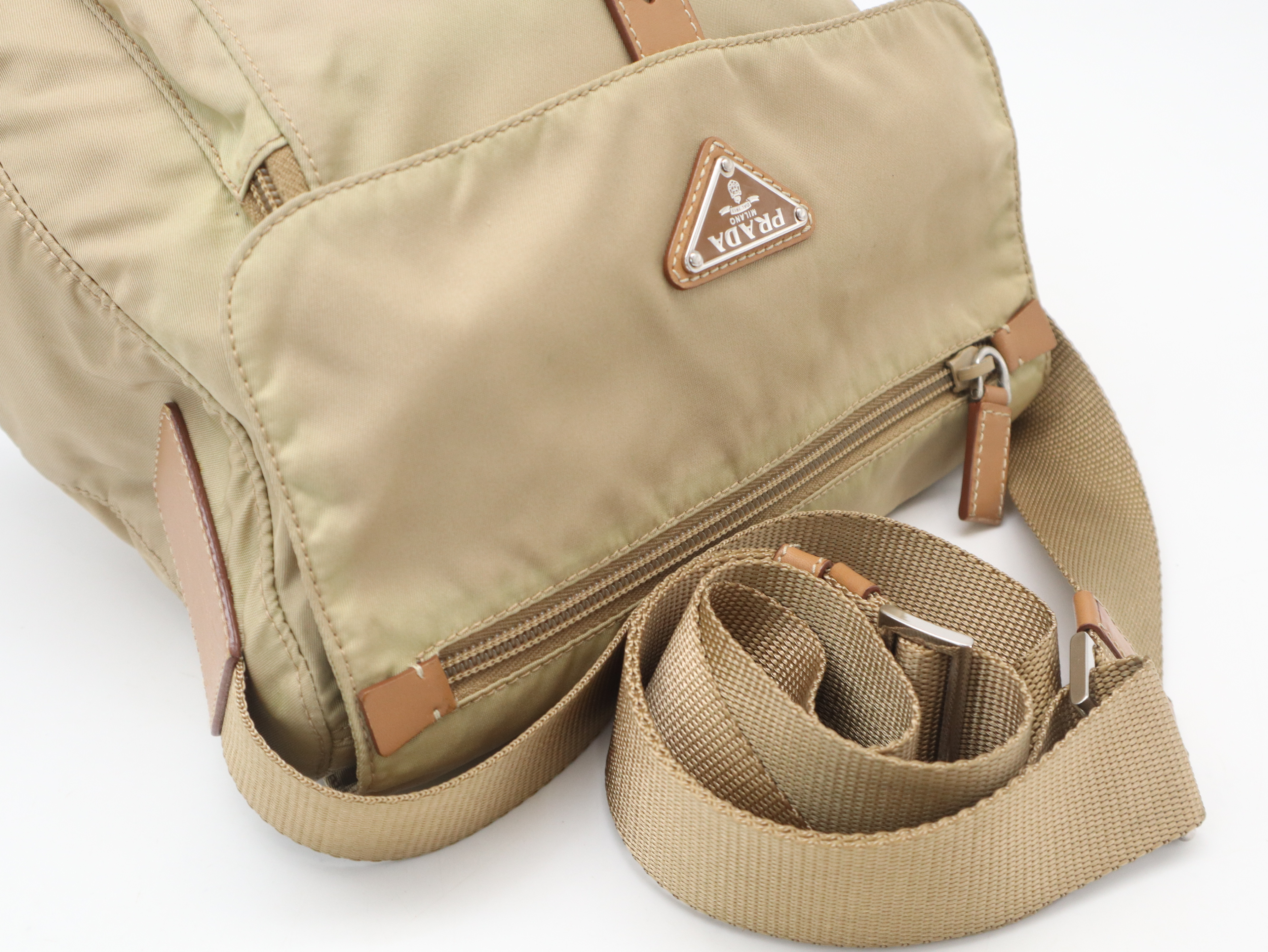 BT8994 Nylon Beige Shoulder Bag — view 6
