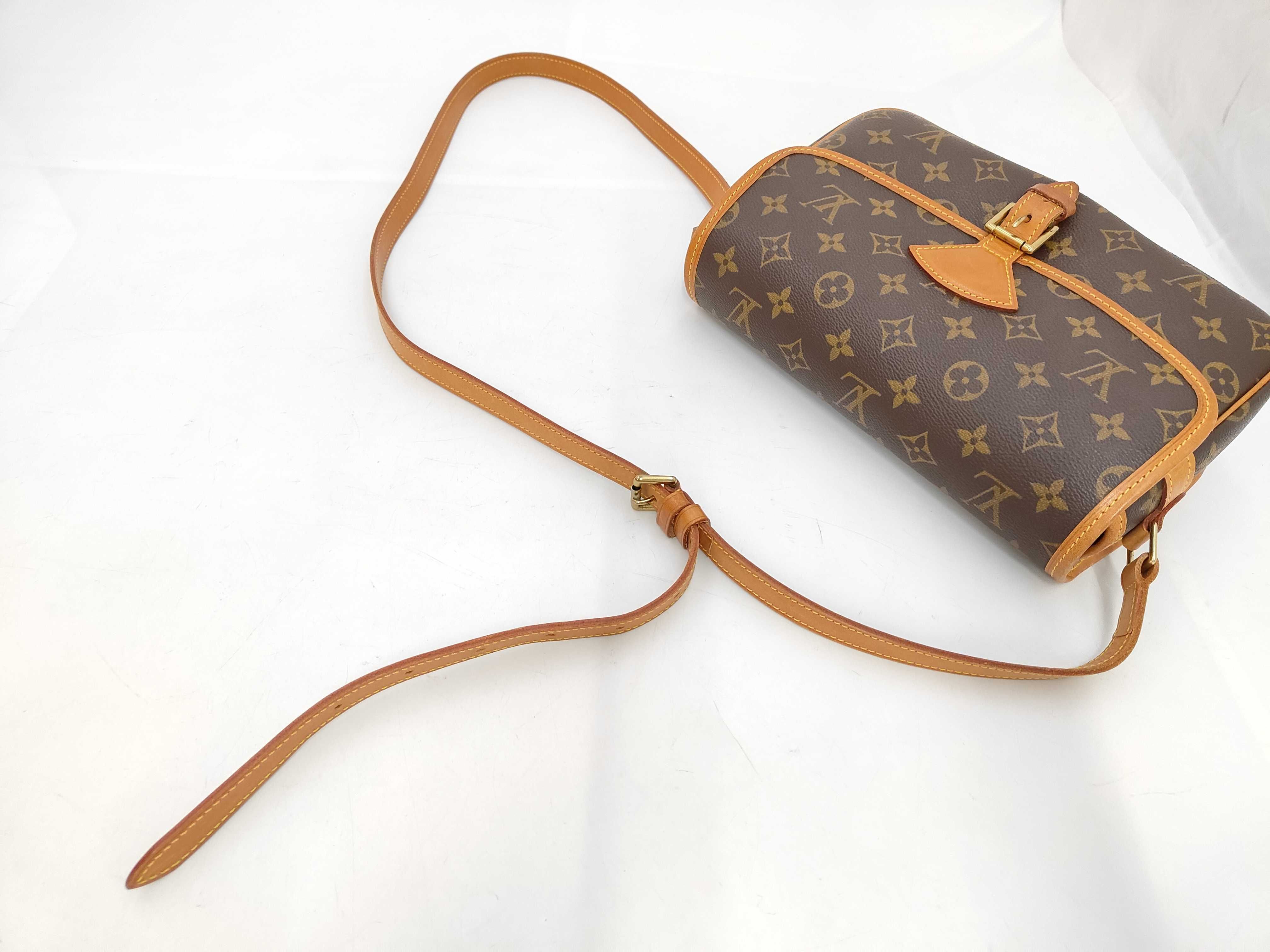 Monogram M42250 Sologne Shoulder Bag — view 4