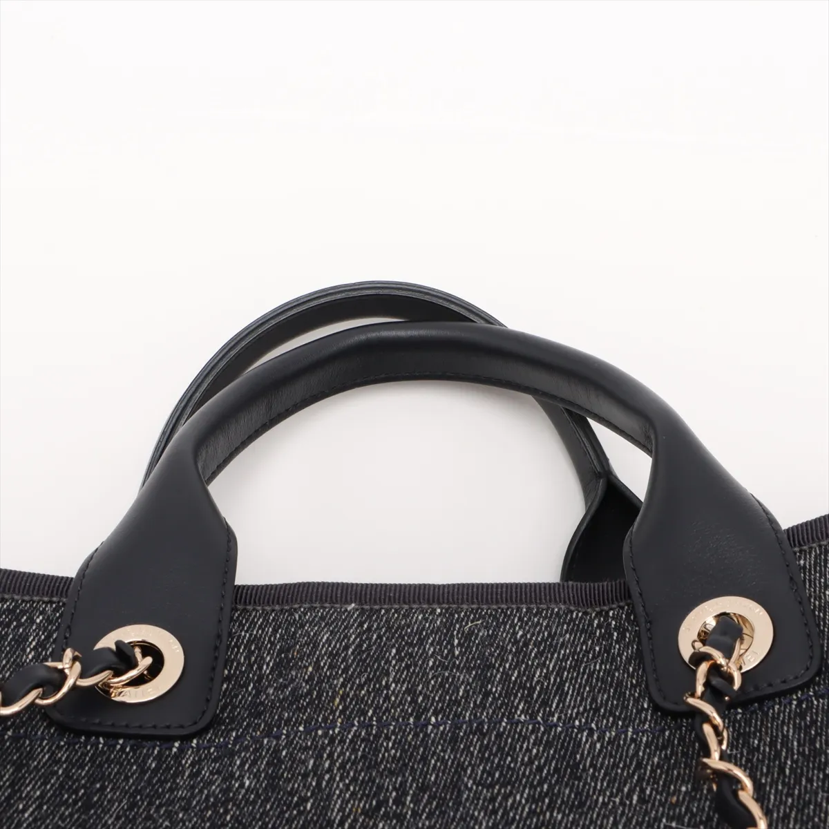 Deauville MM Mixed Fiber Chain Tote Bag Blue Gold Hardware H8CUCECG Random Plate — view 6