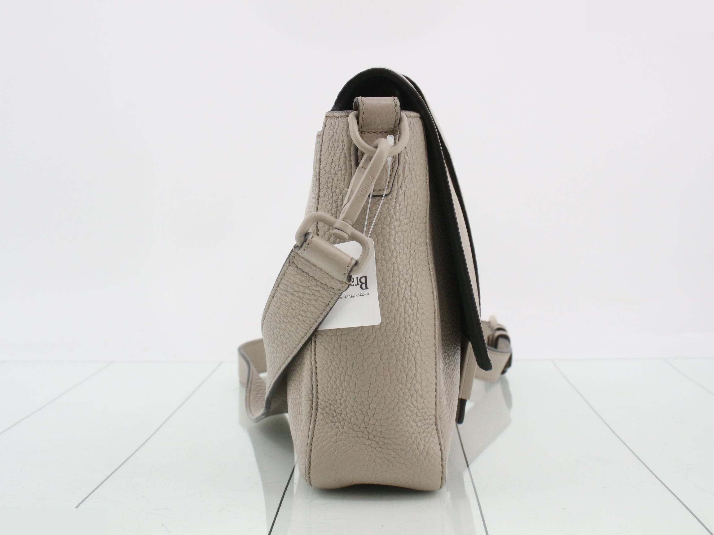 Bucket Messenger, Medium, 7VA537 — view 4