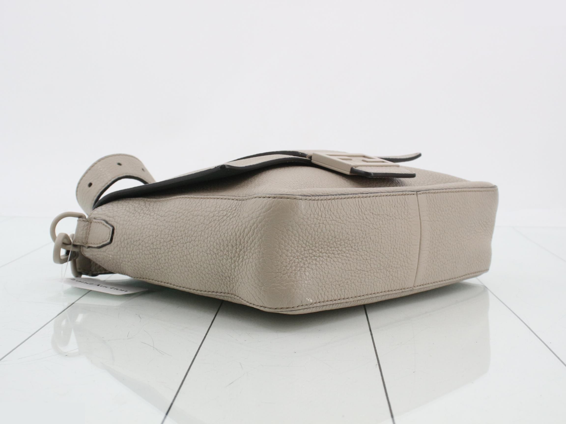 Bucket Messenger, Medium, 7VA537 — view 5
