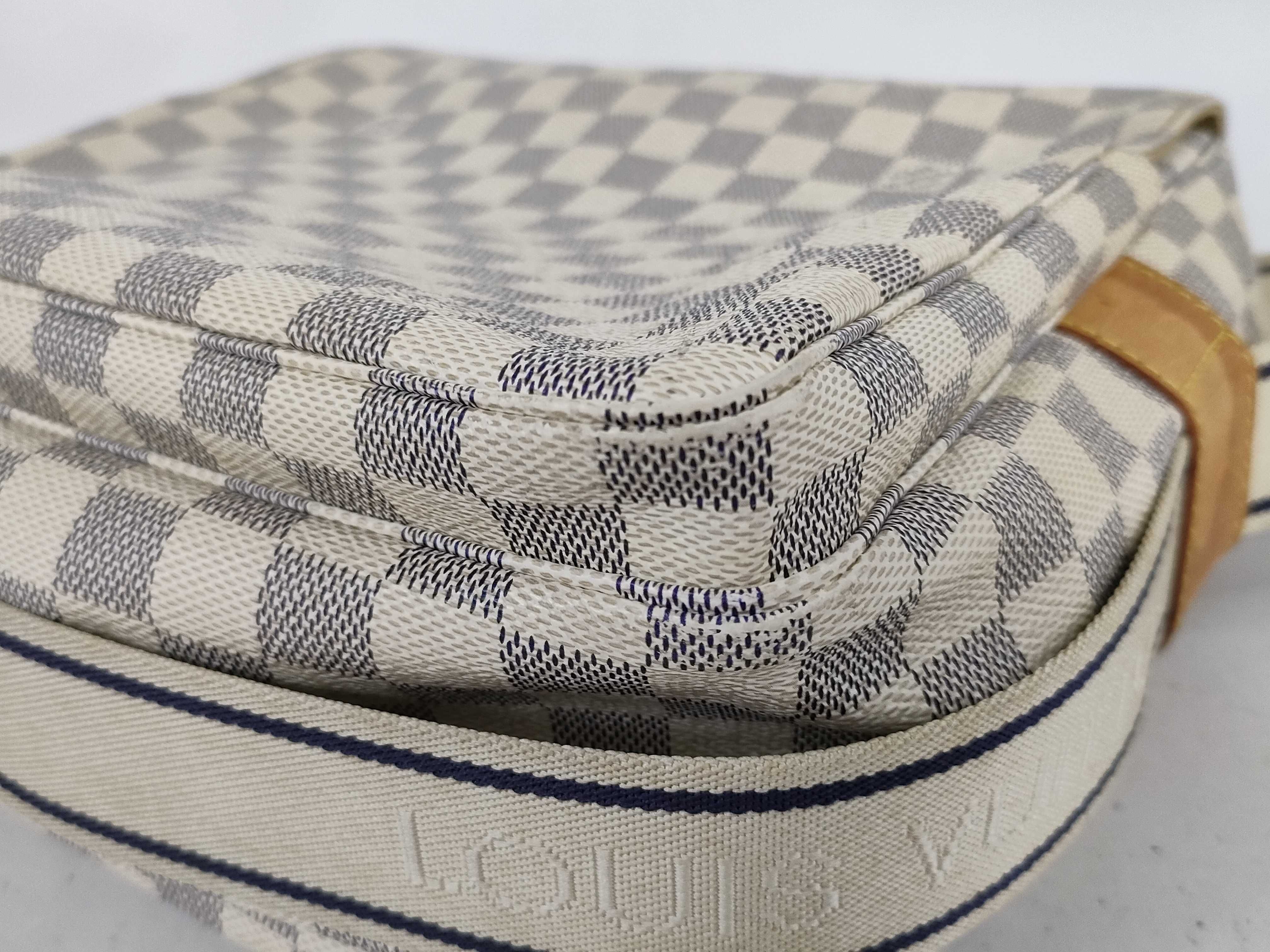 Damier Azur LV Bag Shoulder Bag — view 6