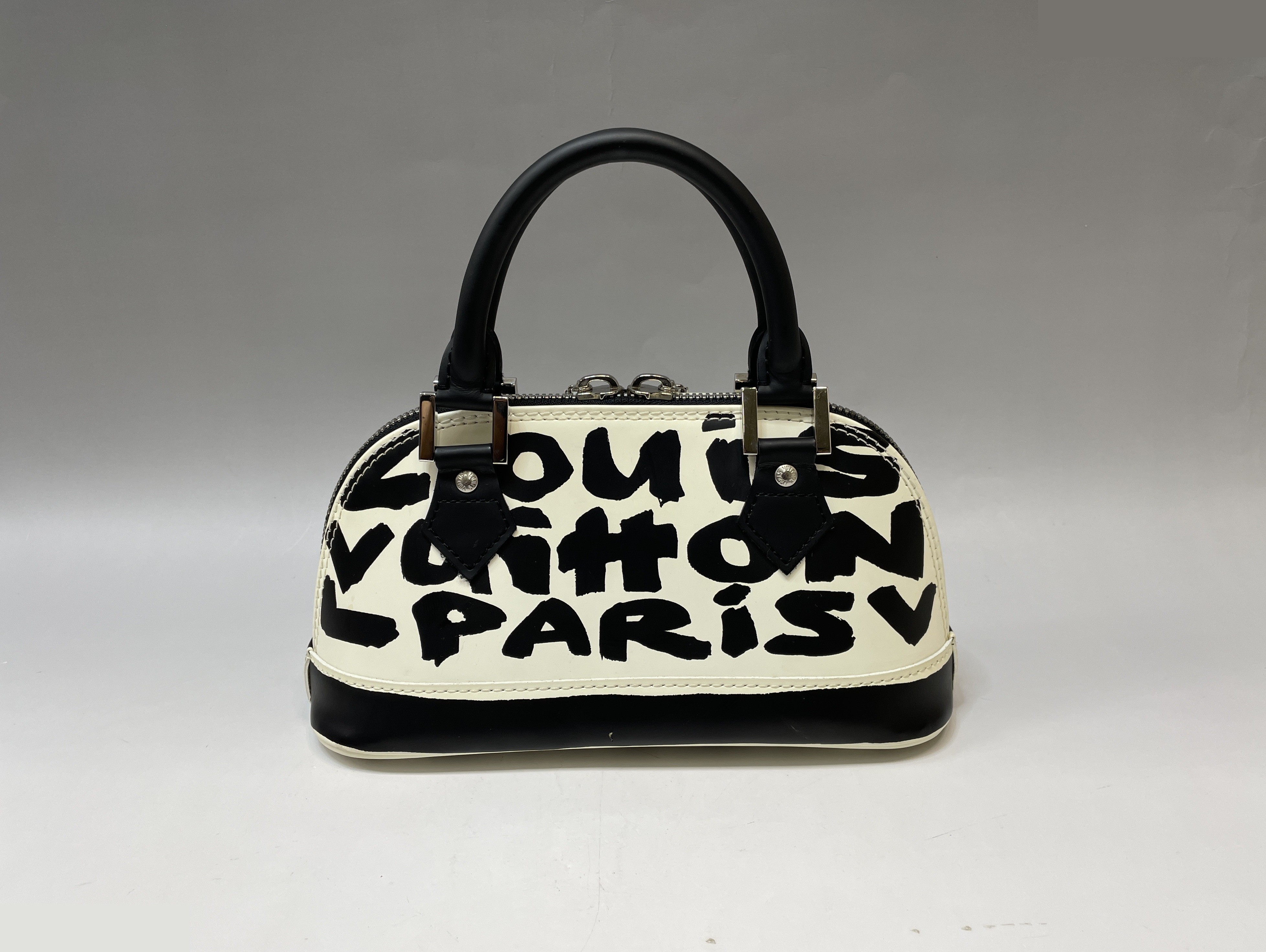 Graffiti Alma PM Horizontal Handbag, Black — view 2