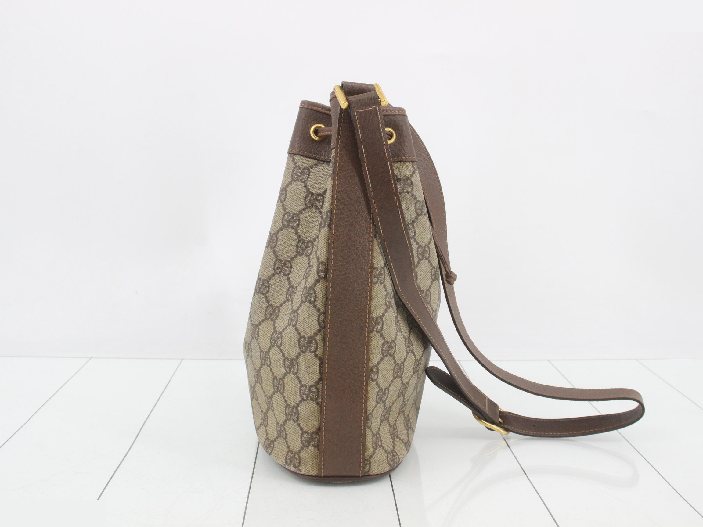 GG Supreme Leather Shoulder Bag — view 4