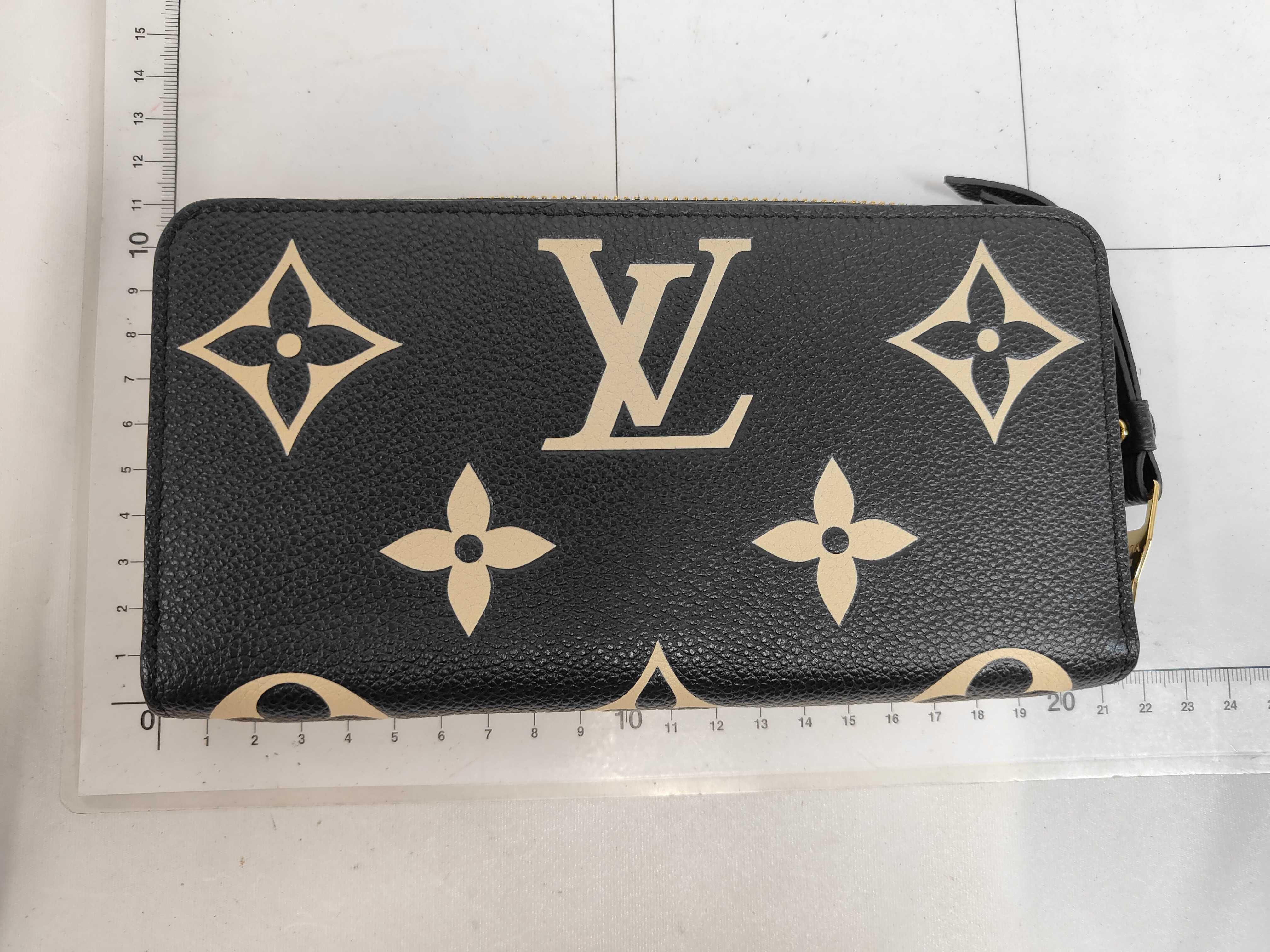 Bicolor Monogram Empreinte Zippy Wallet M80481 — view 2
