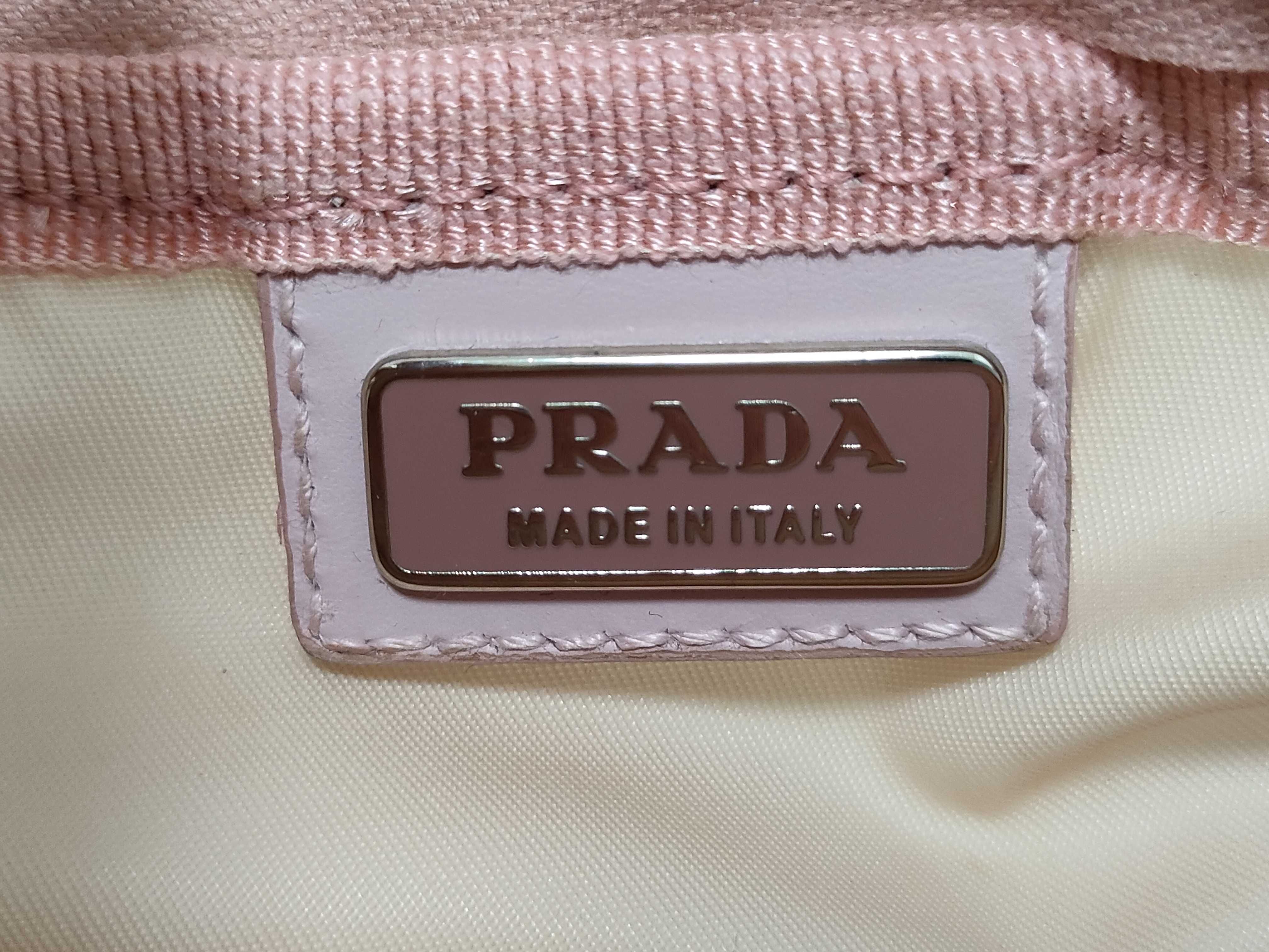 nylon pouch with triangular logo. — view 9