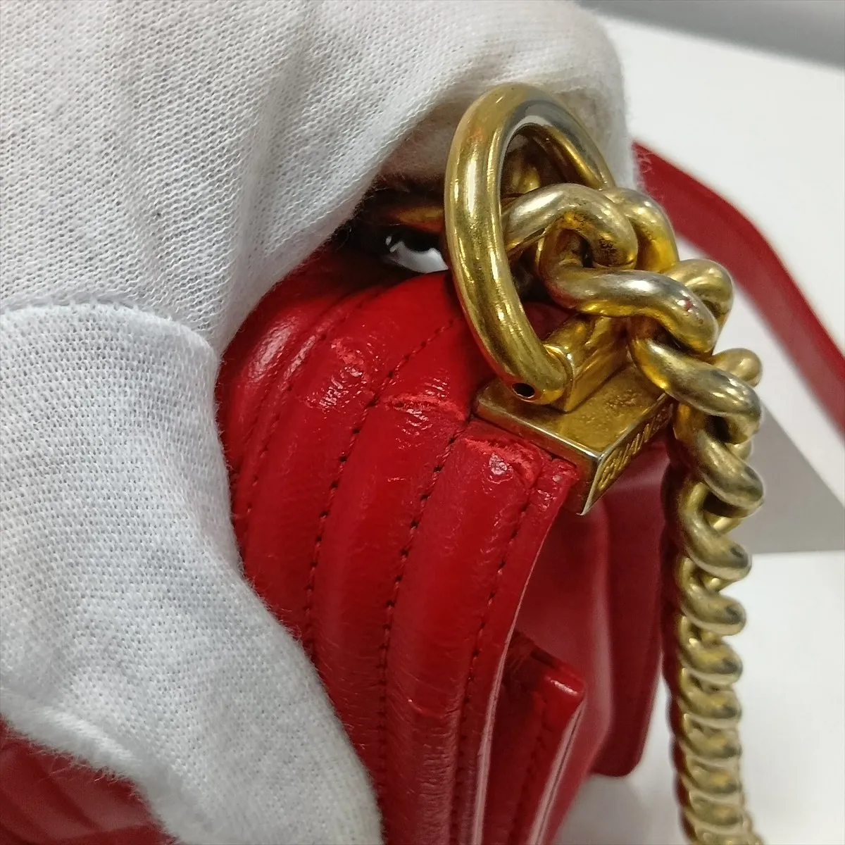Boy Chanel 25 Lambskin Chain Shoulder Bag, Red with Gold Hardware, 21281528, Serial Number 21, A67086 — view 11