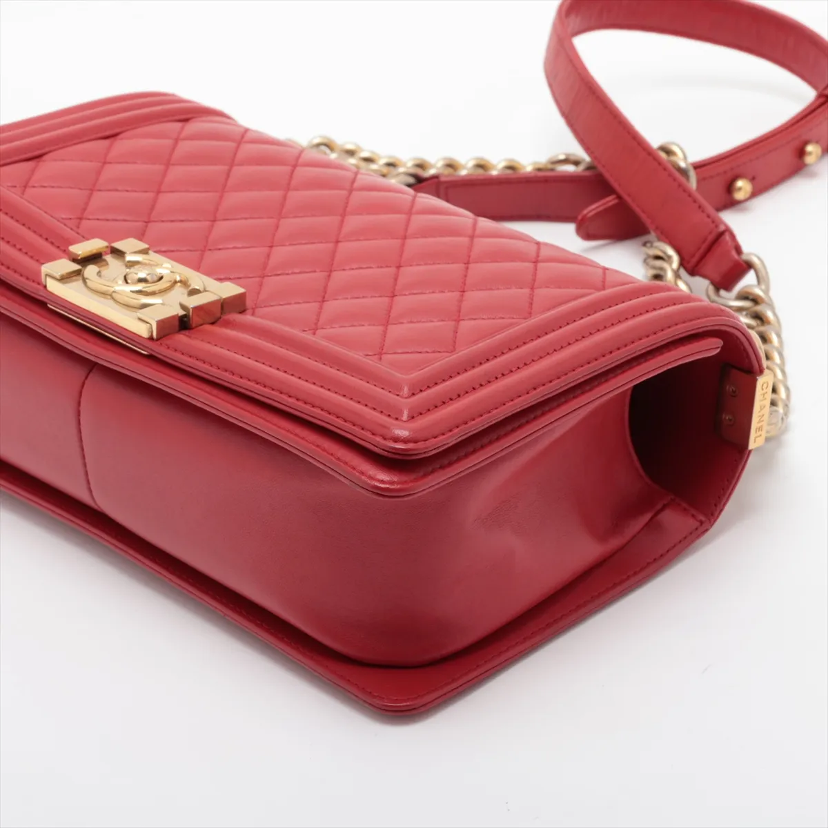 Boy Chanel 25 Lambskin Chain Shoulder Bag, Red with Gold Hardware, 21281528, Serial Number 21, A67086 — view 3