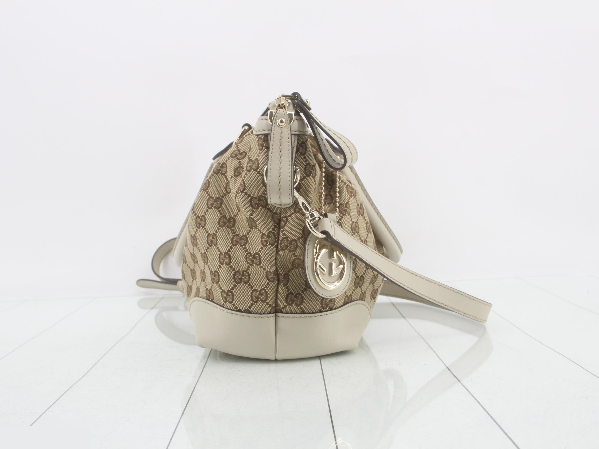 GG Canvas (Bag) - Shoulder Bag — view 4