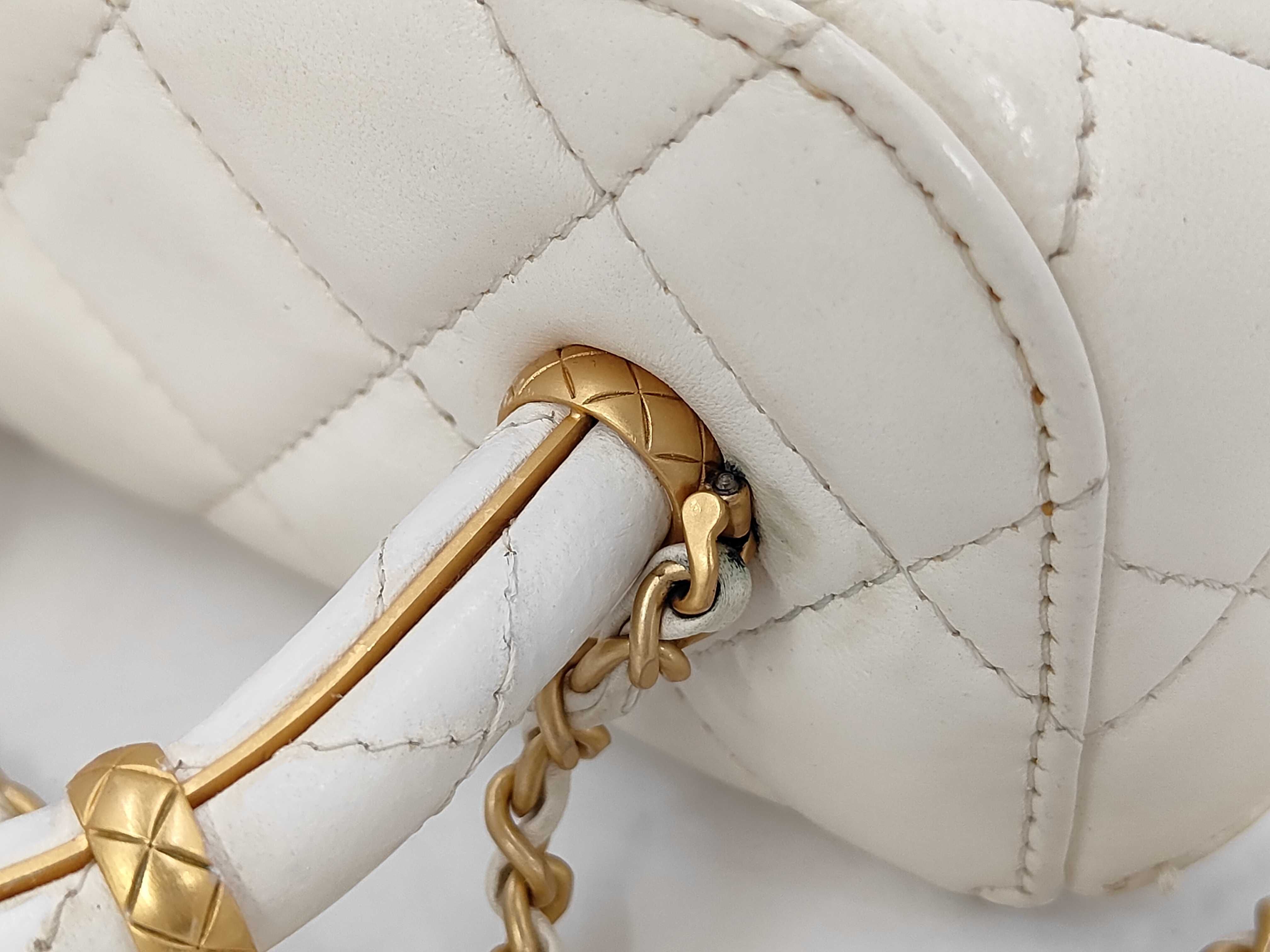 Matelassé Lambskin Mini Vanity 2-Way White Shoulder Bag with Random Plate Design — view 7