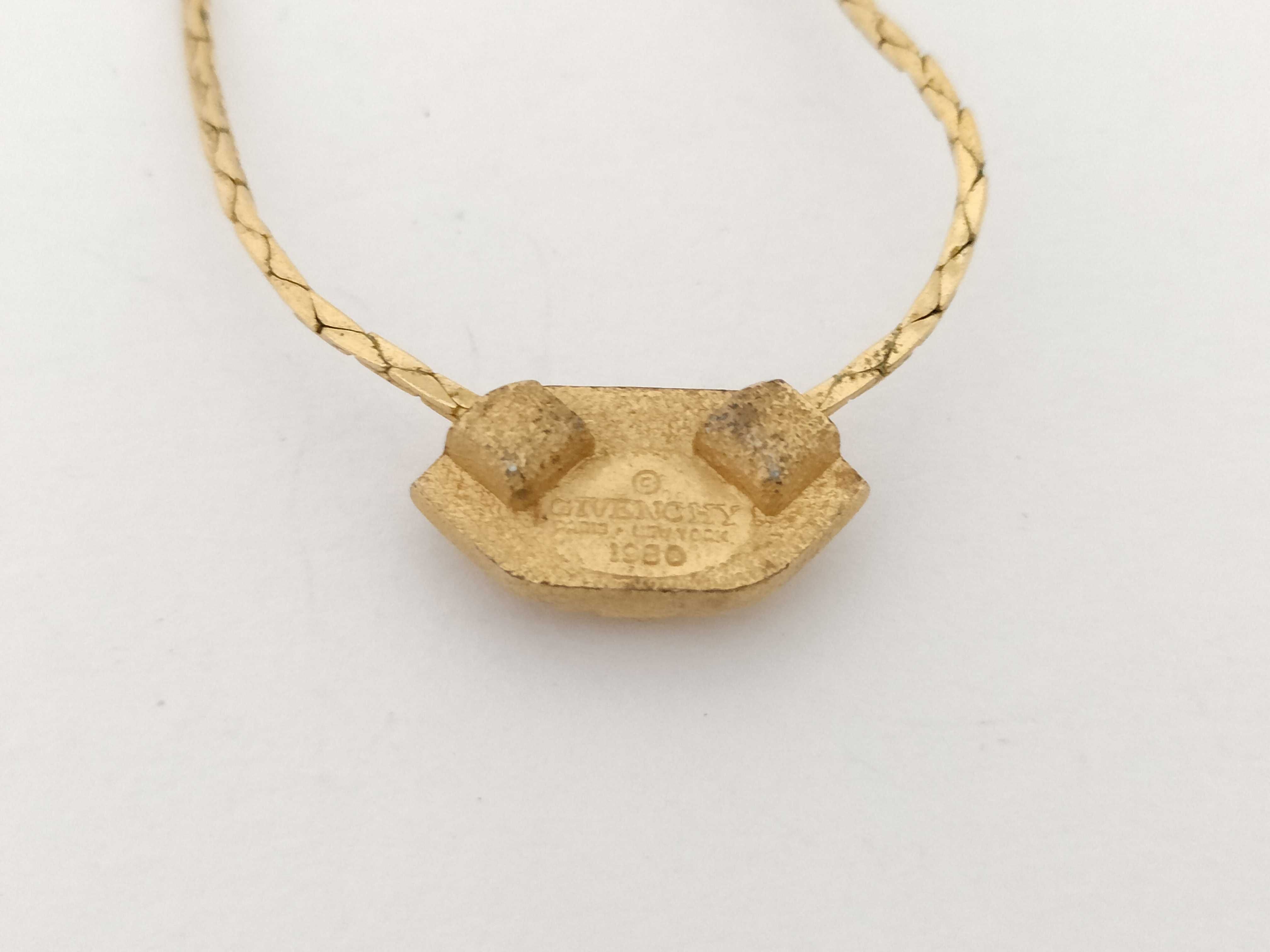 Necklace — view 2