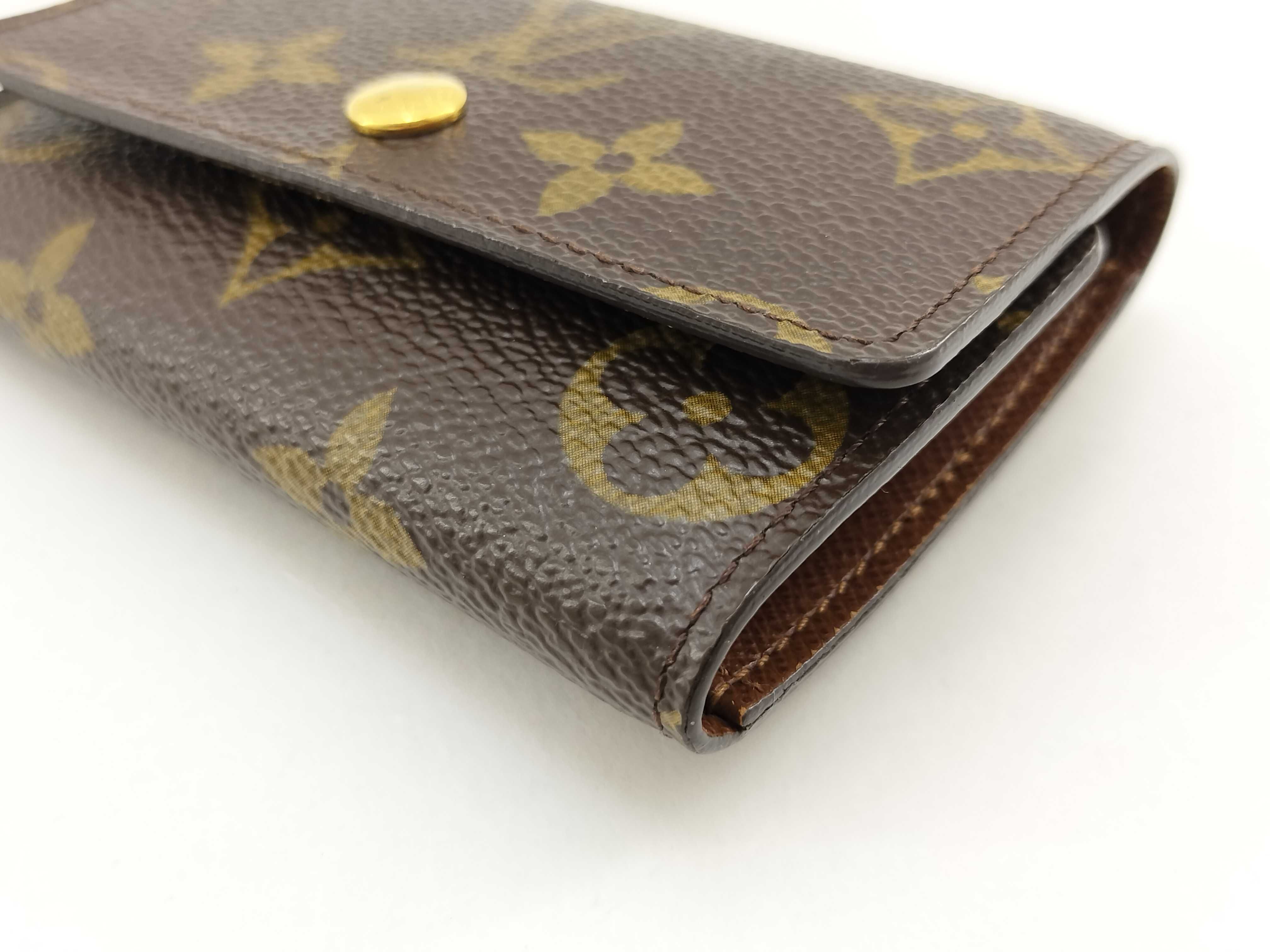 Monogram M62630 Multicles 6 Key Case — view 4