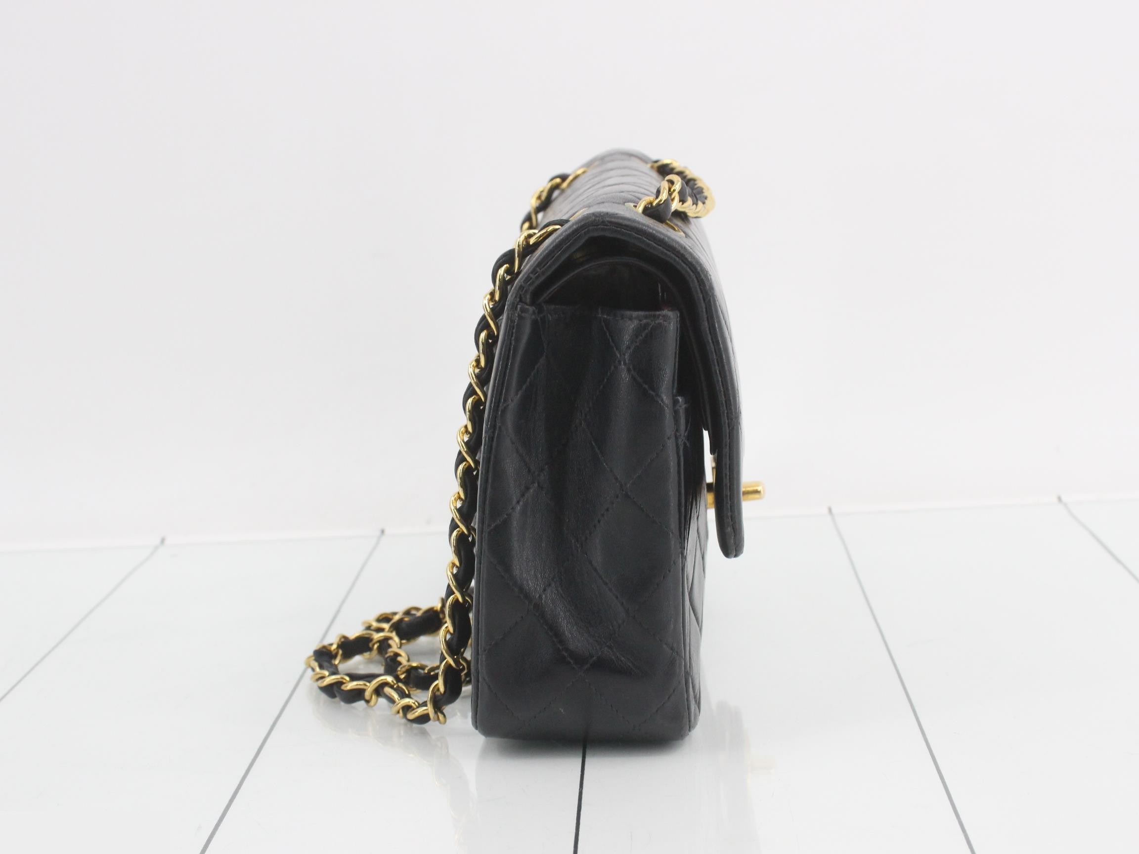 Matelassé 25 Double Flap Lambskin Chain Shoulder Bag, Series 5 — view 4