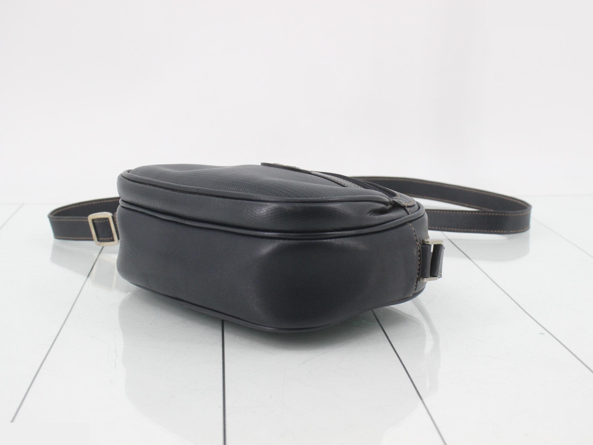 Old Gucci logo shoulder bag — view 6