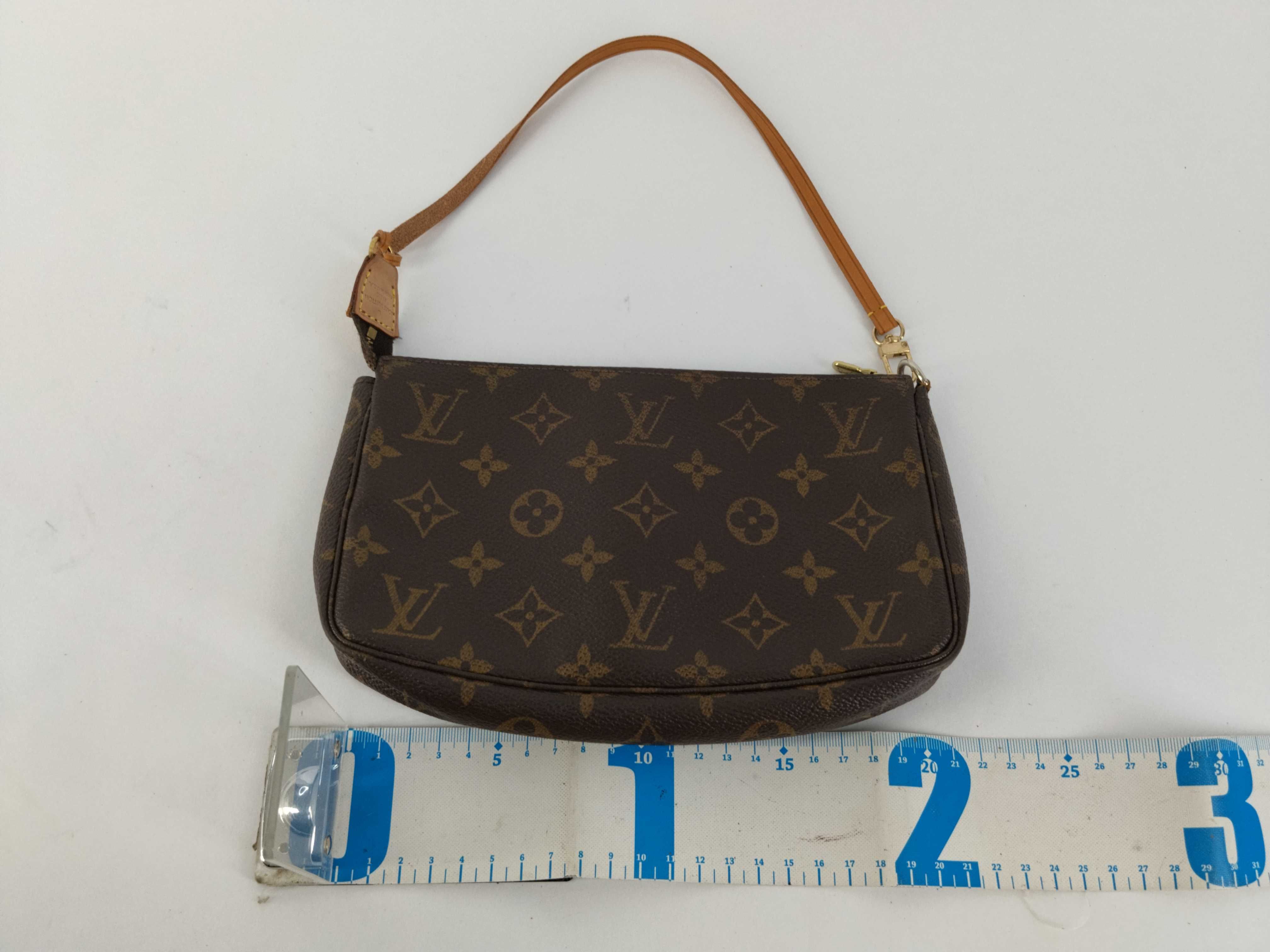 Monogram Vuitton M51980 Pochette Accessoires Pouch Monogram Canvas Brown Pouch — view 2