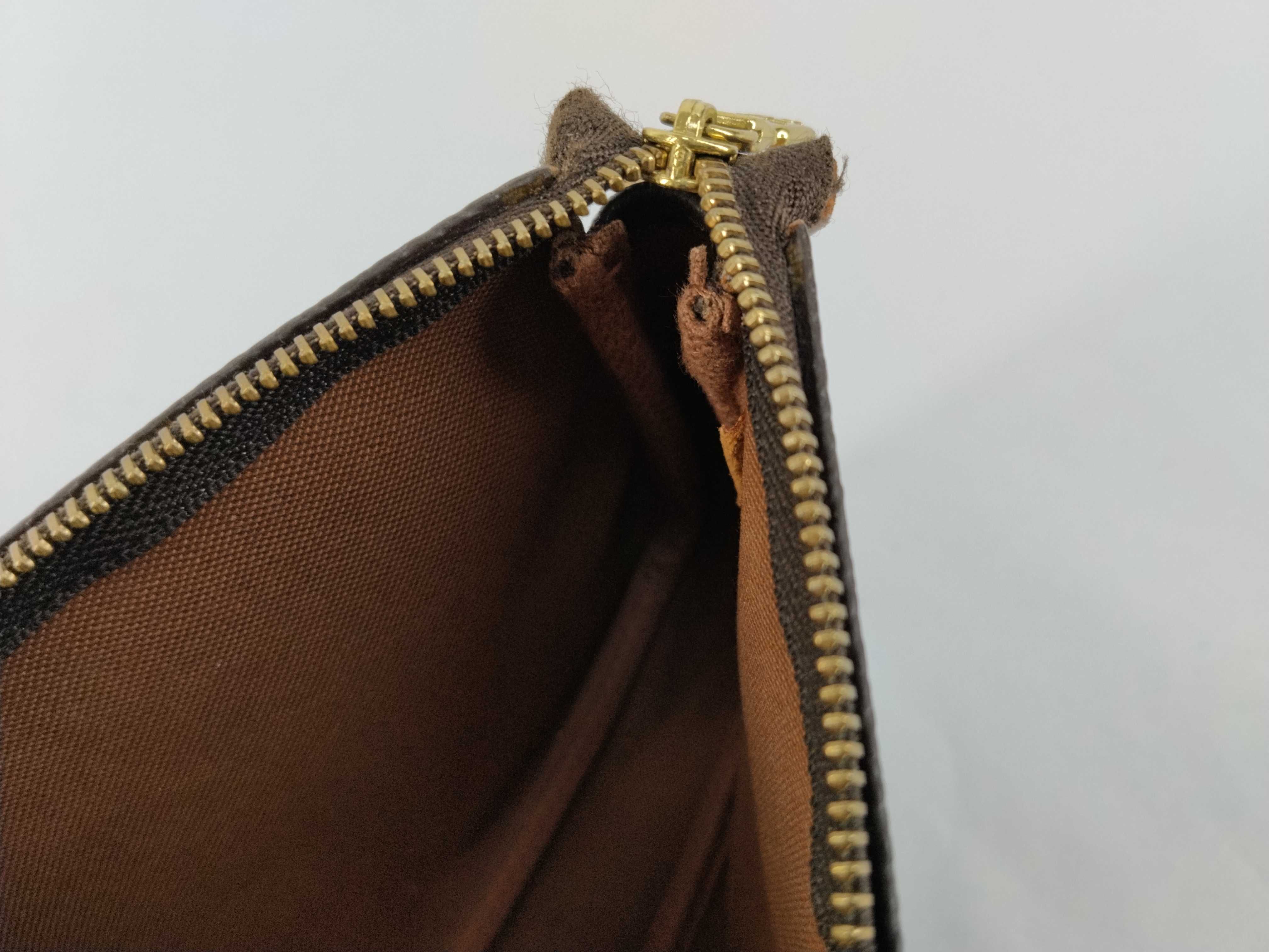 Monogram Vuitton M51980 Pochette Accessoires Pouch Monogram Canvas Brown Pouch — view 11