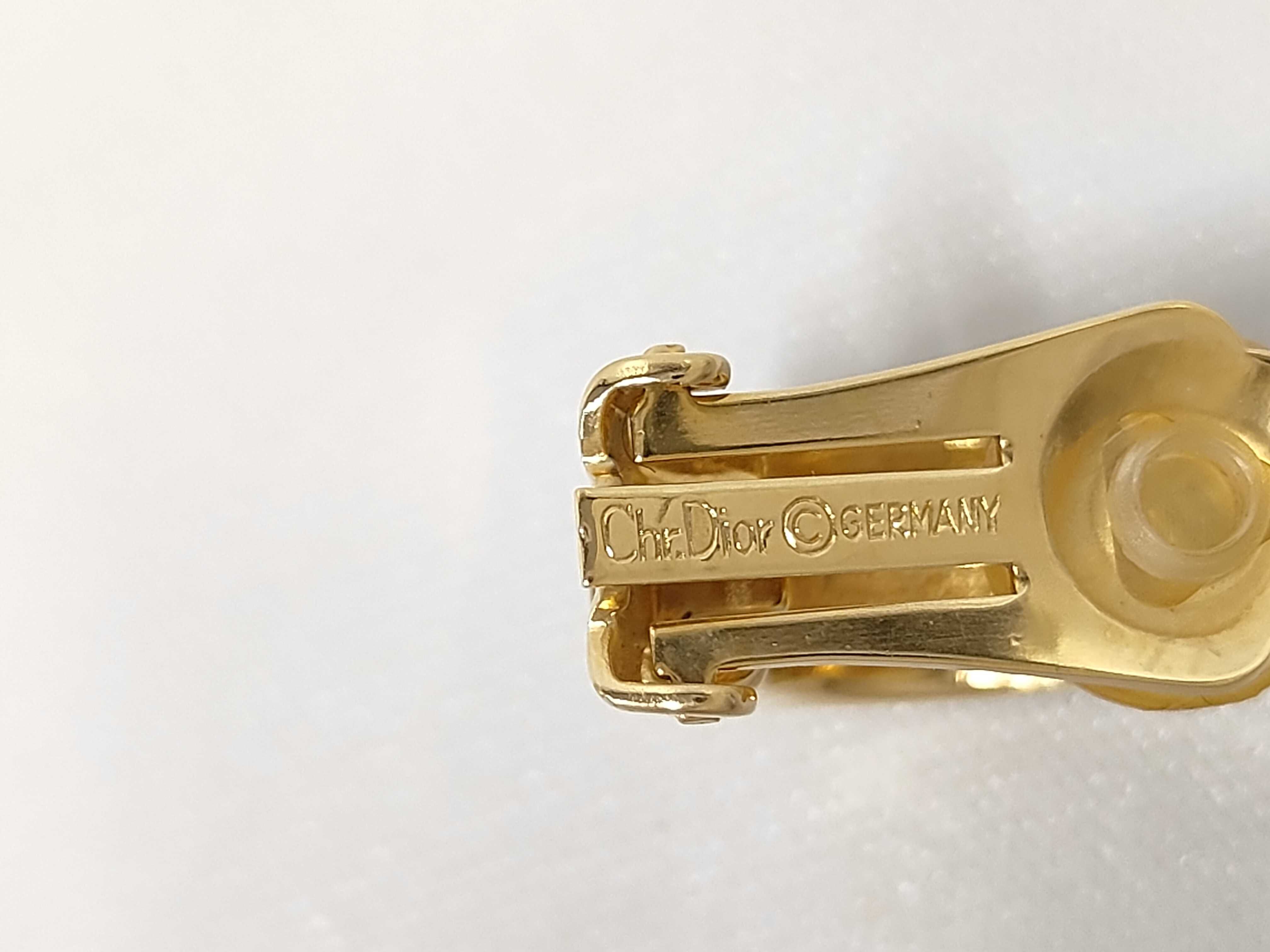 Half Hoop Mesh Gold (YG) Earrings — view 7