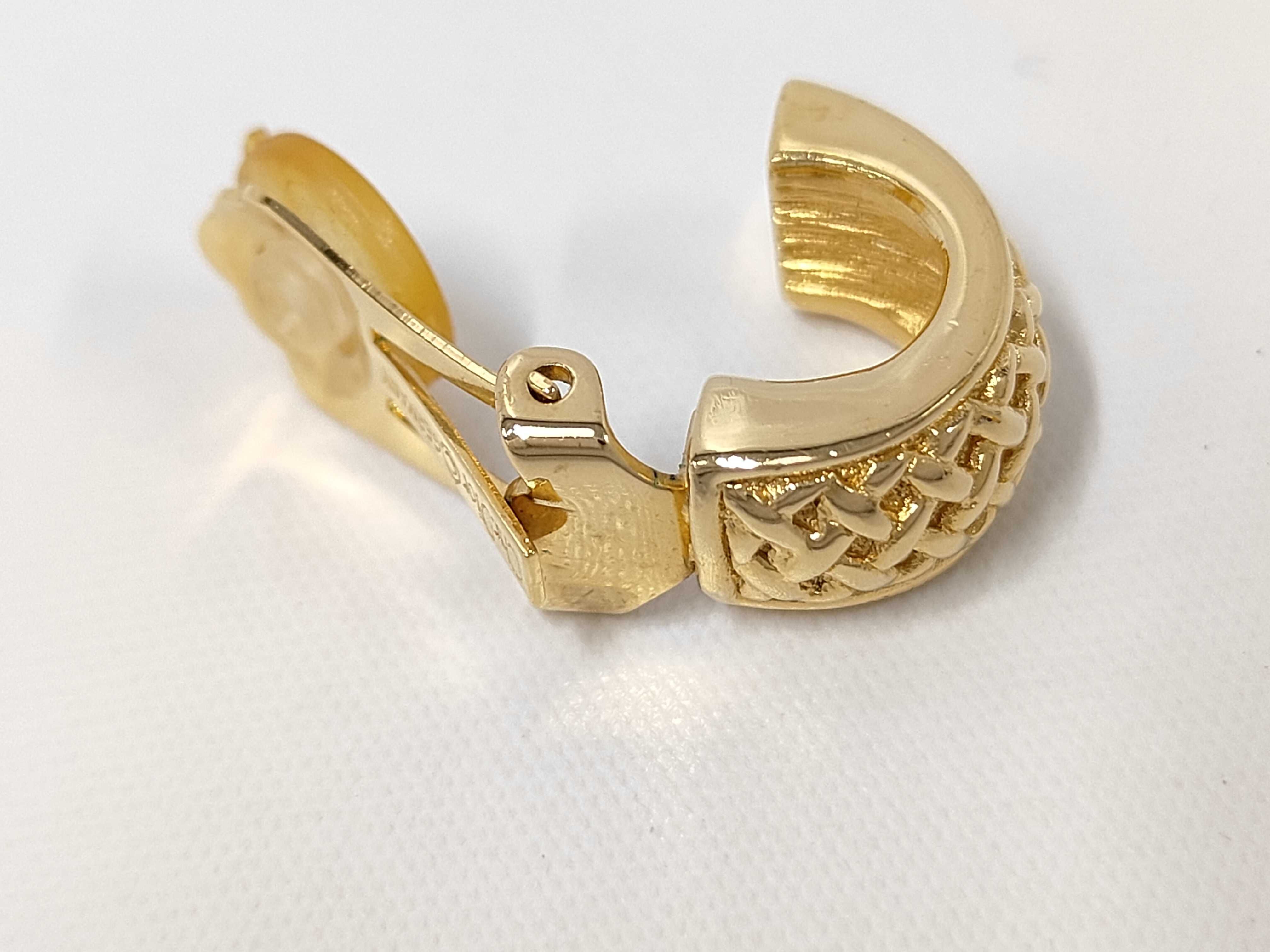 Half Hoop Mesh Gold (YG) Earrings — view 8