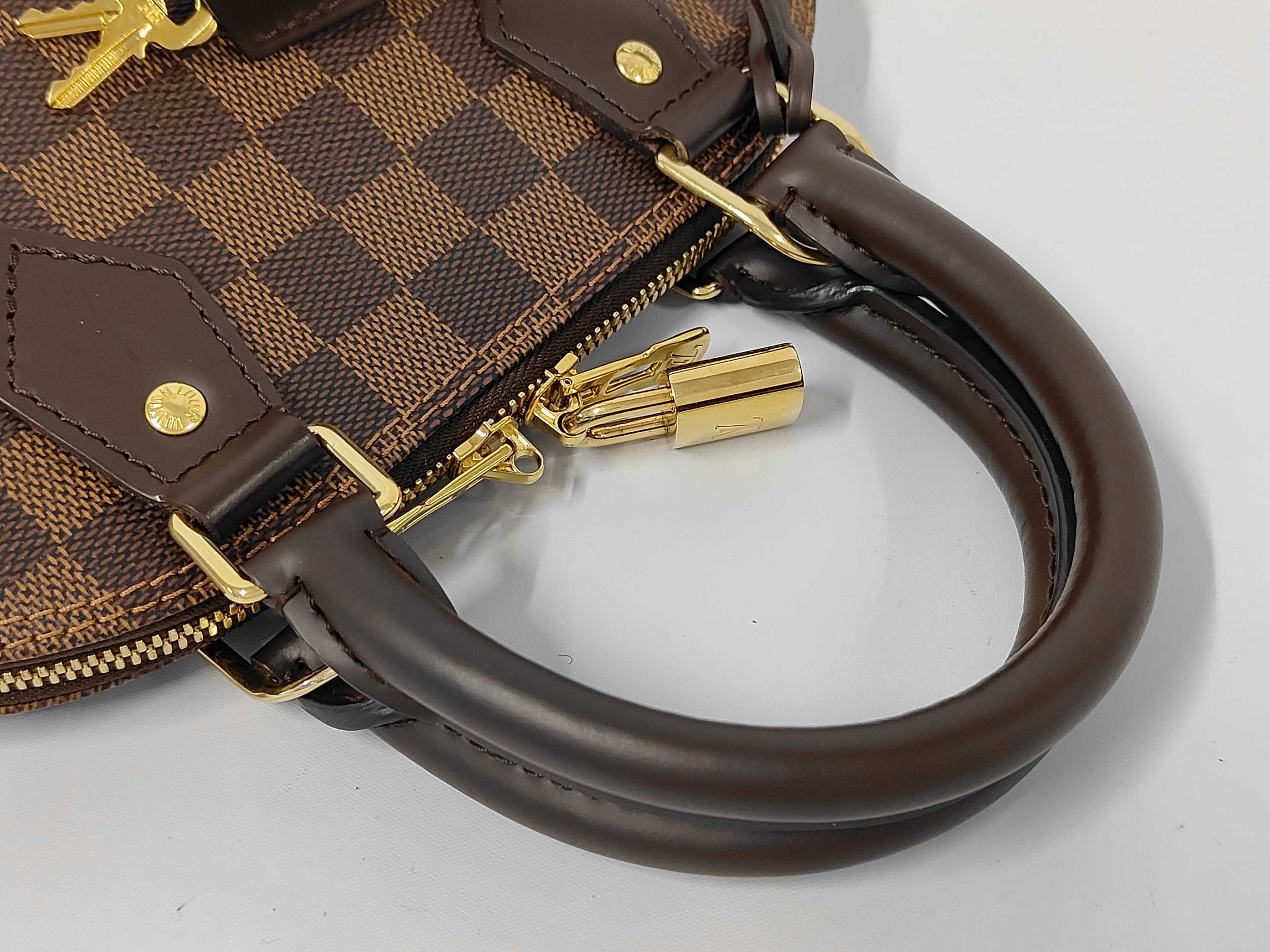 N41221 Damier Alma BB Handbag (RFID detected, includes shoulder strap, clochette, padlock, and 2 keys) — view 3