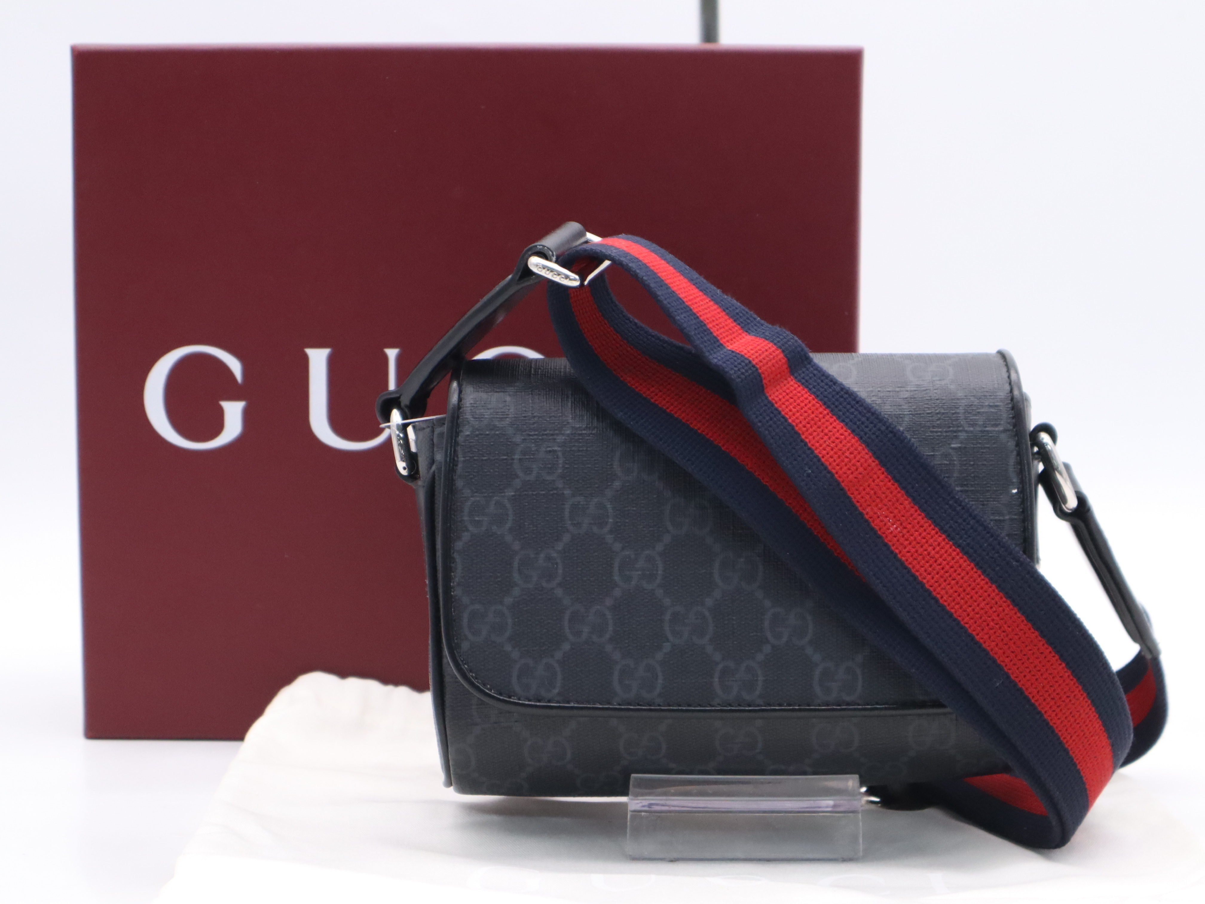 791741 GG Supreme Shoulder Bag for Men, Black, with Box and Dust Bag.