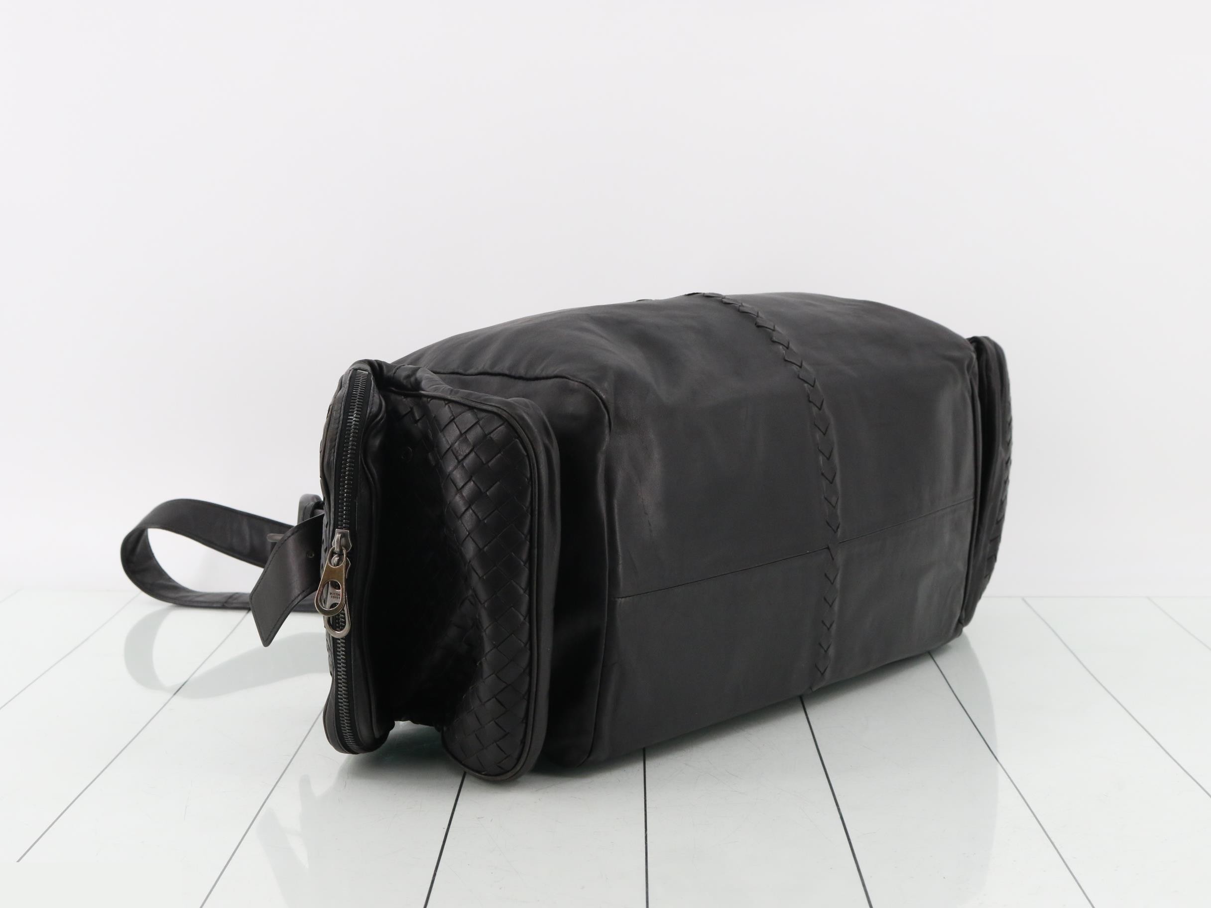 Intrecciato Shoulder Boston Bag, Black — view 5