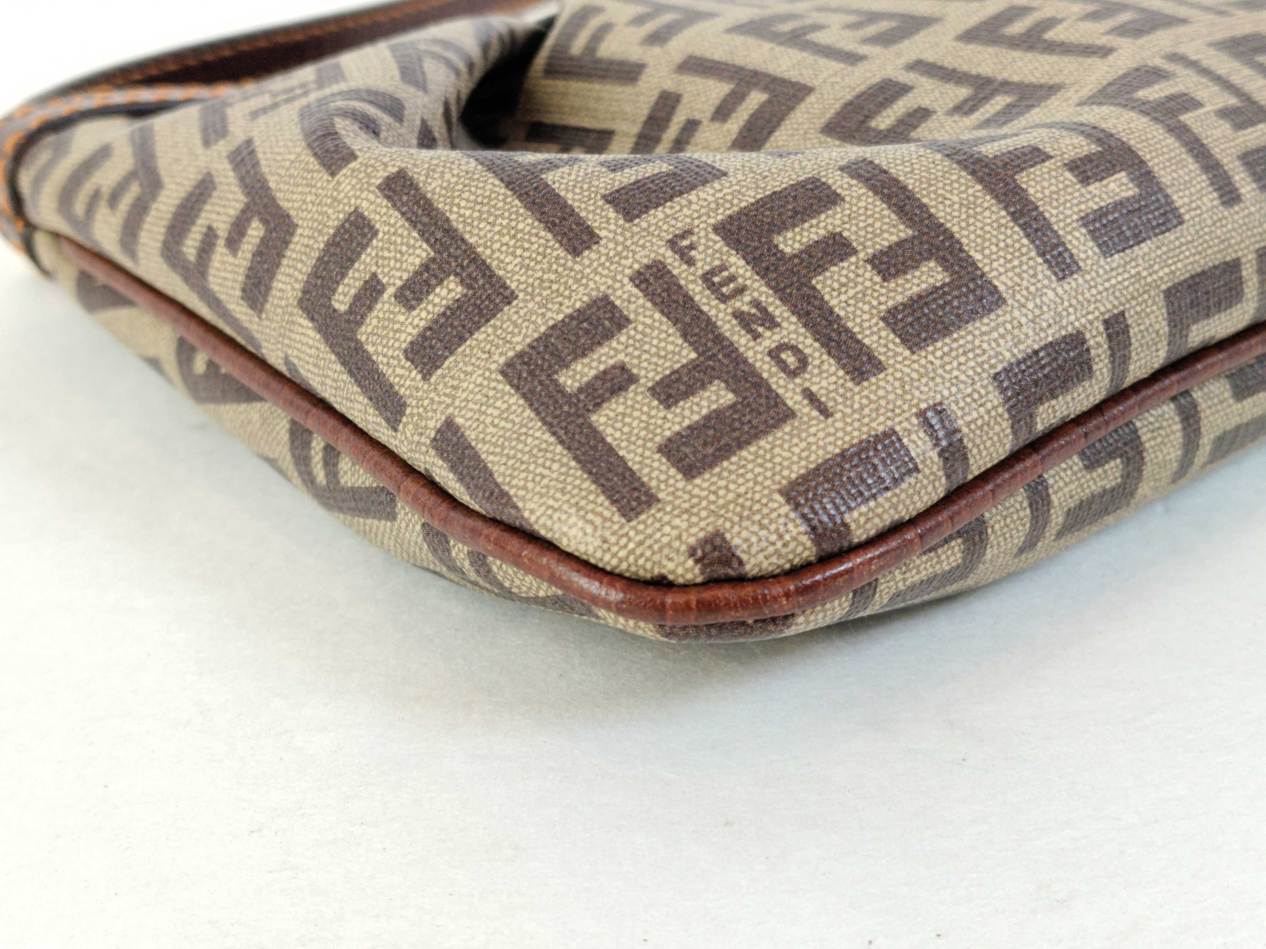 Zucchino One-Shoulder Bag, Brown, Accessory Pouch — view 7