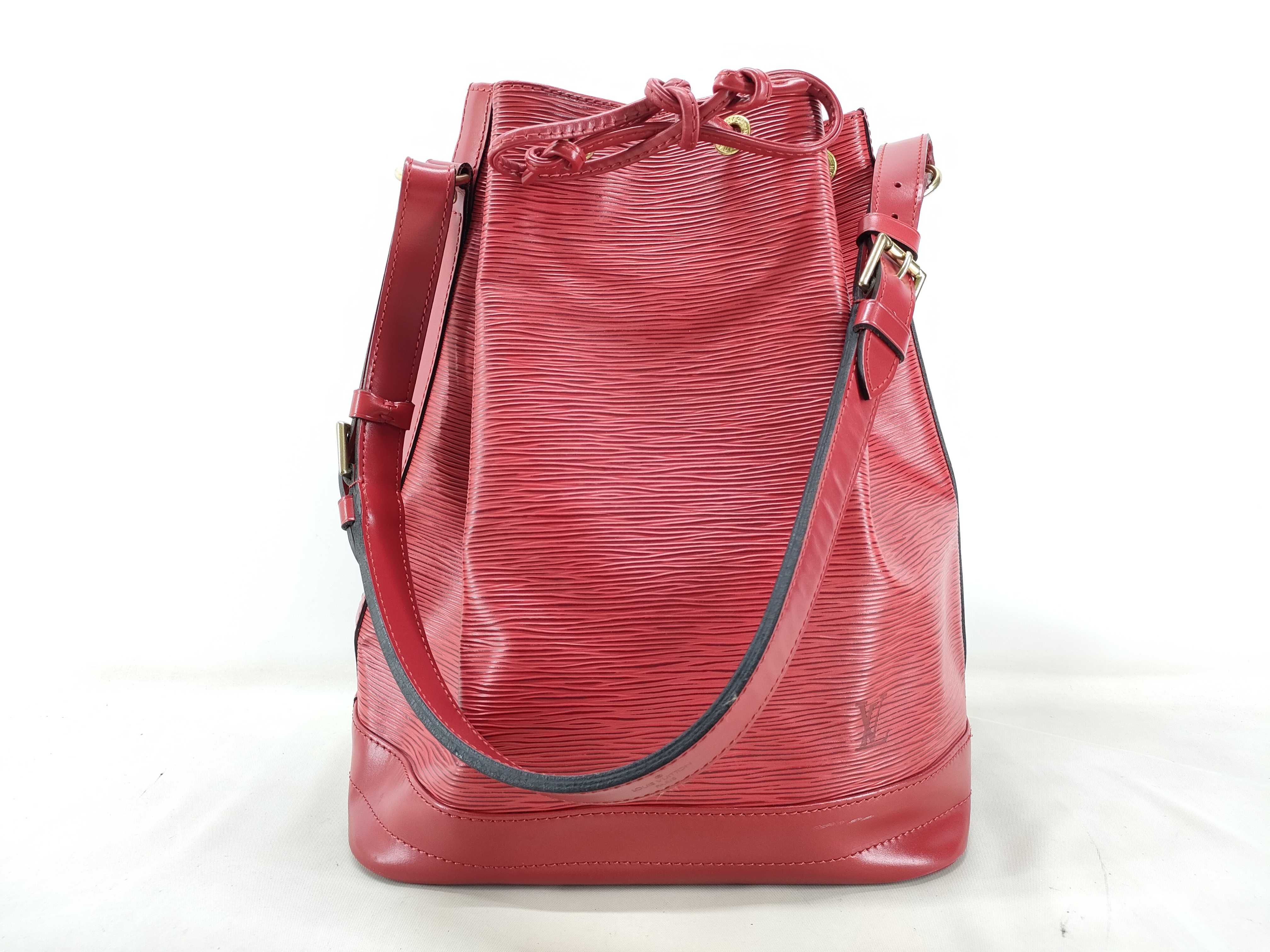 Epi Noe M44007 AR1904 Shoulder Bag