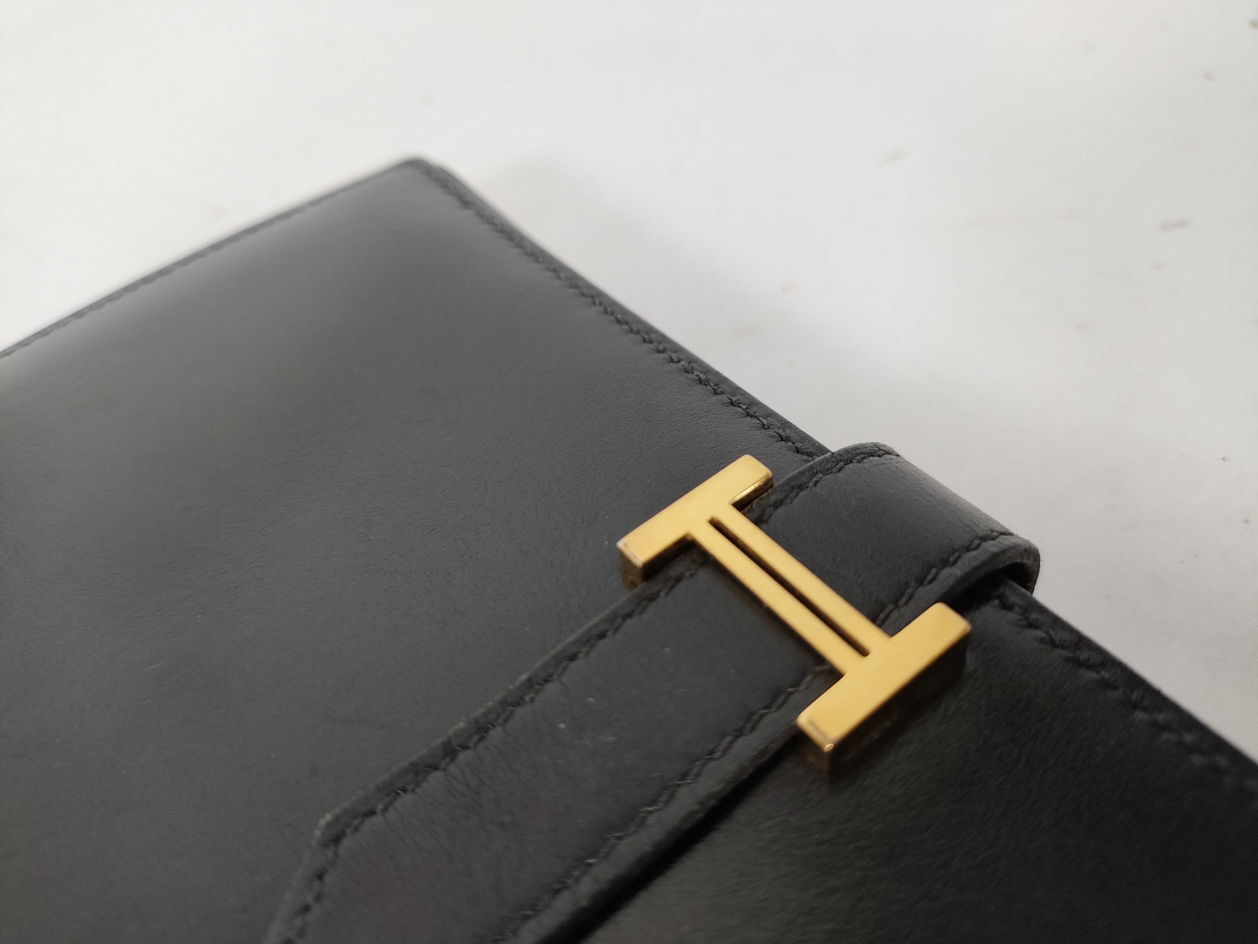Bearn Soufflé Box Calf Black Wallet — view 7