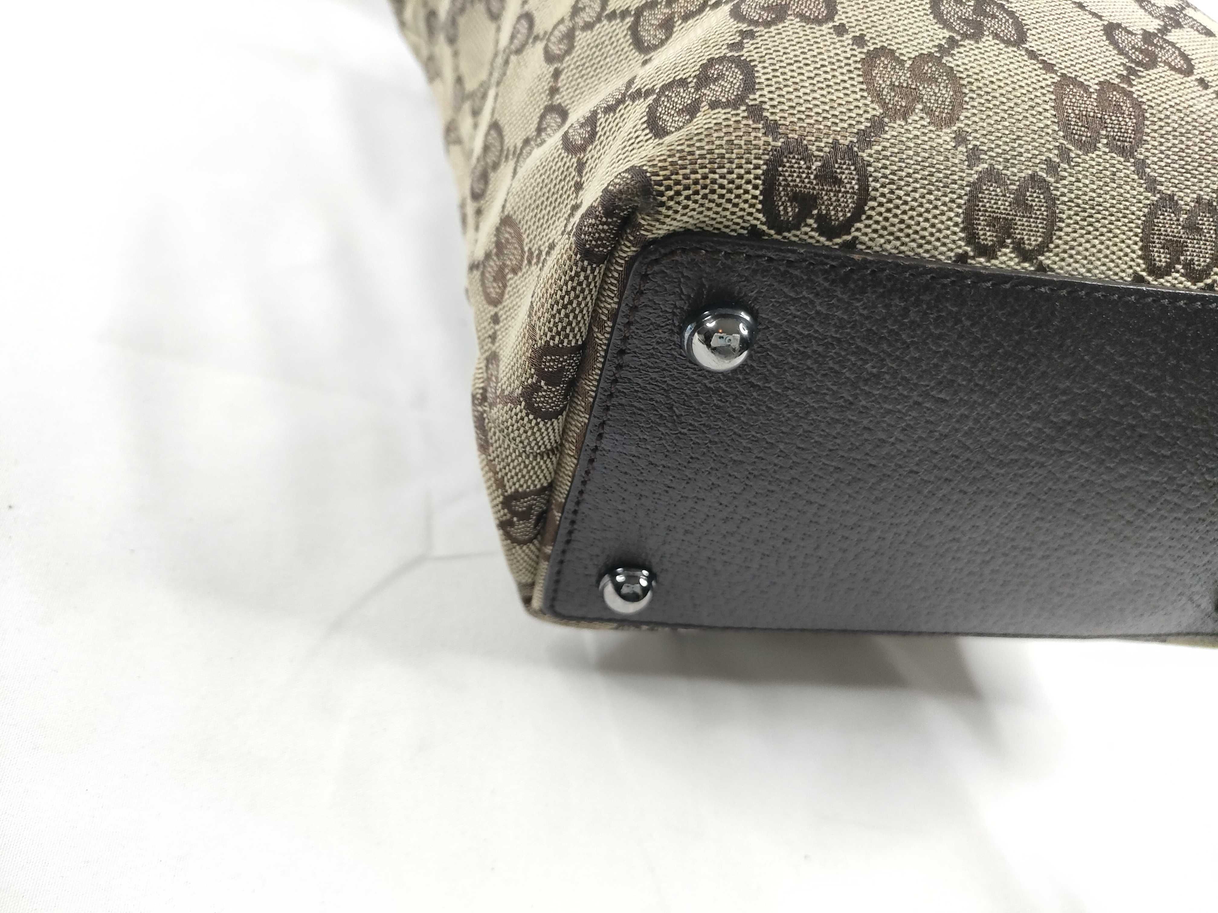 GG Canvas Tote Bag 257068 Tote Bag — view 3