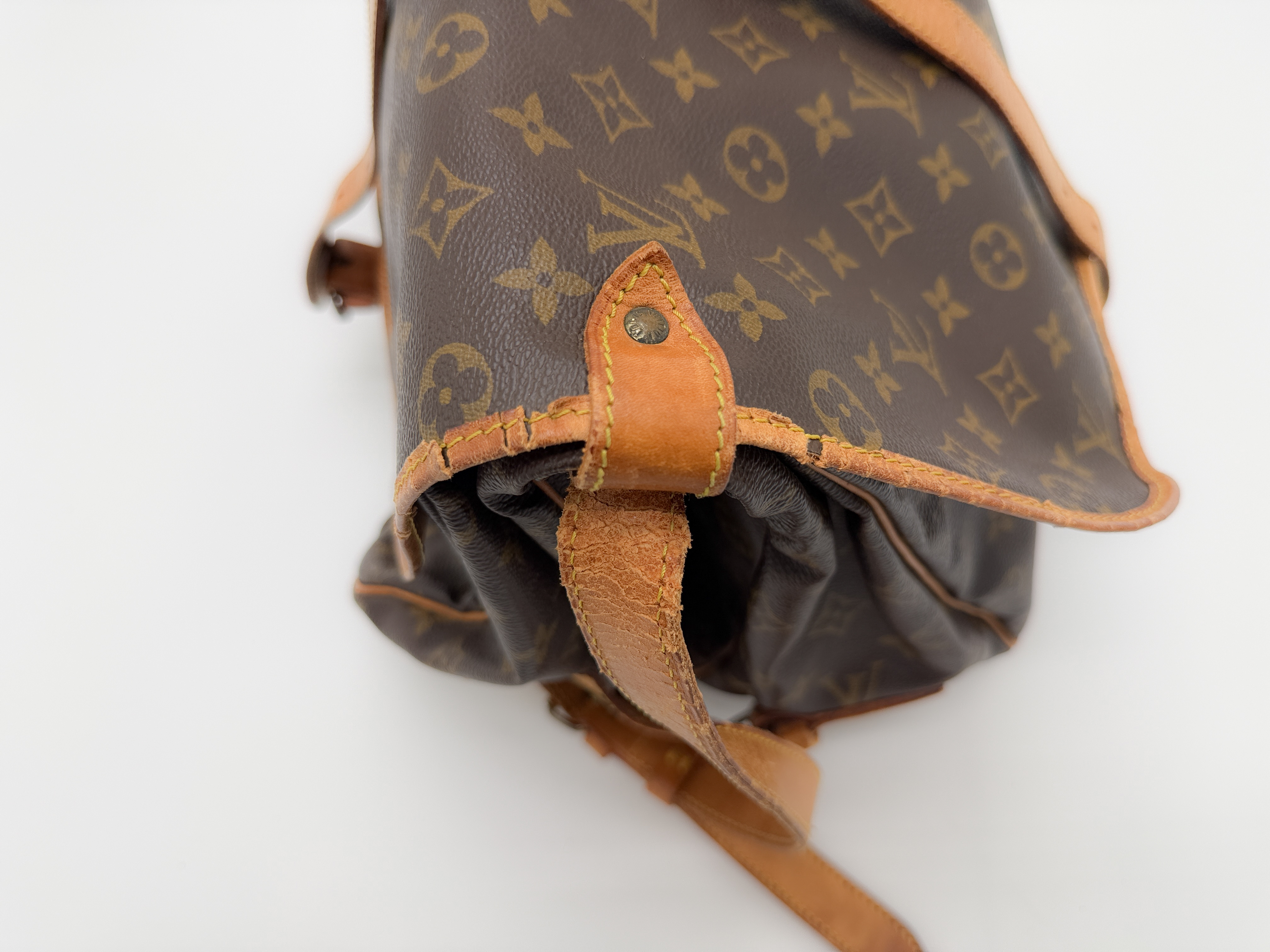Monogram M42254 Saumur 35 AR1901 Shoulder Bag — view 12