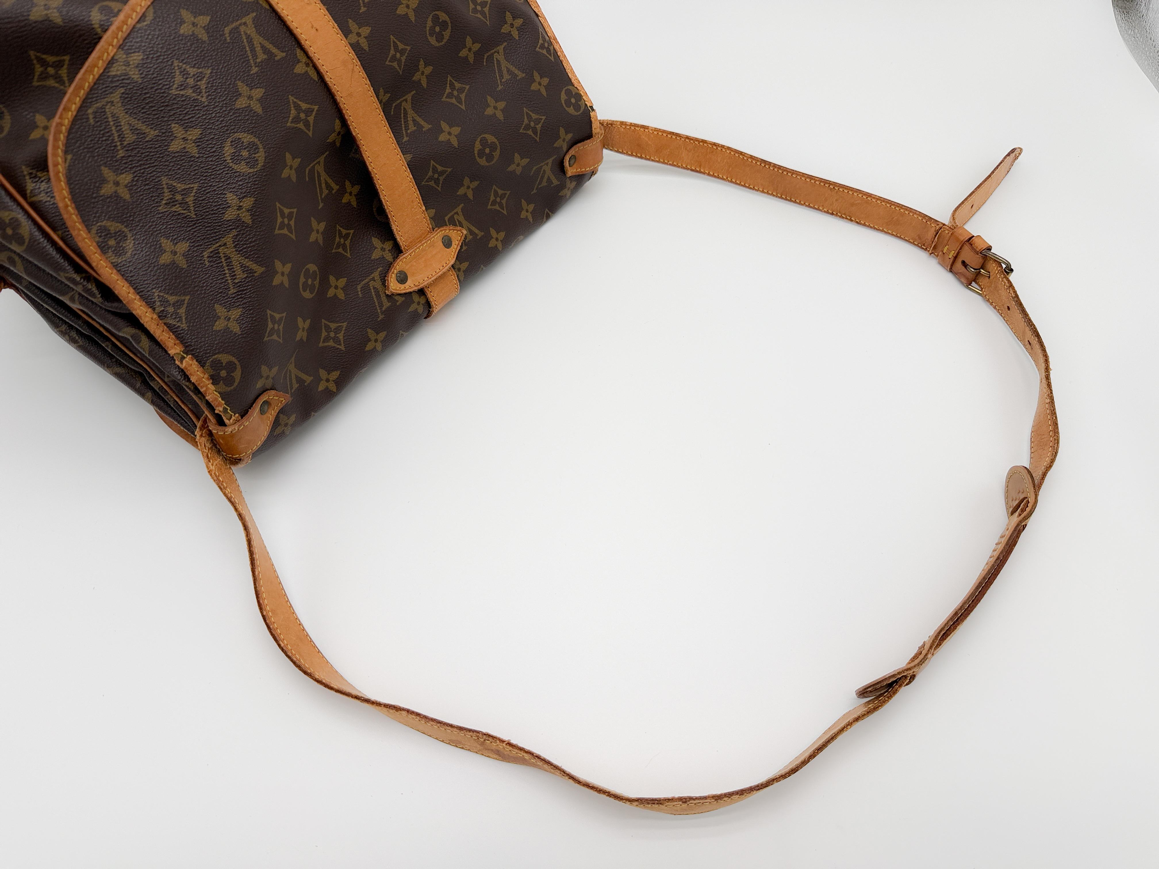 Monogram M42254 Saumur 35 AR1901 Shoulder Bag — view 3