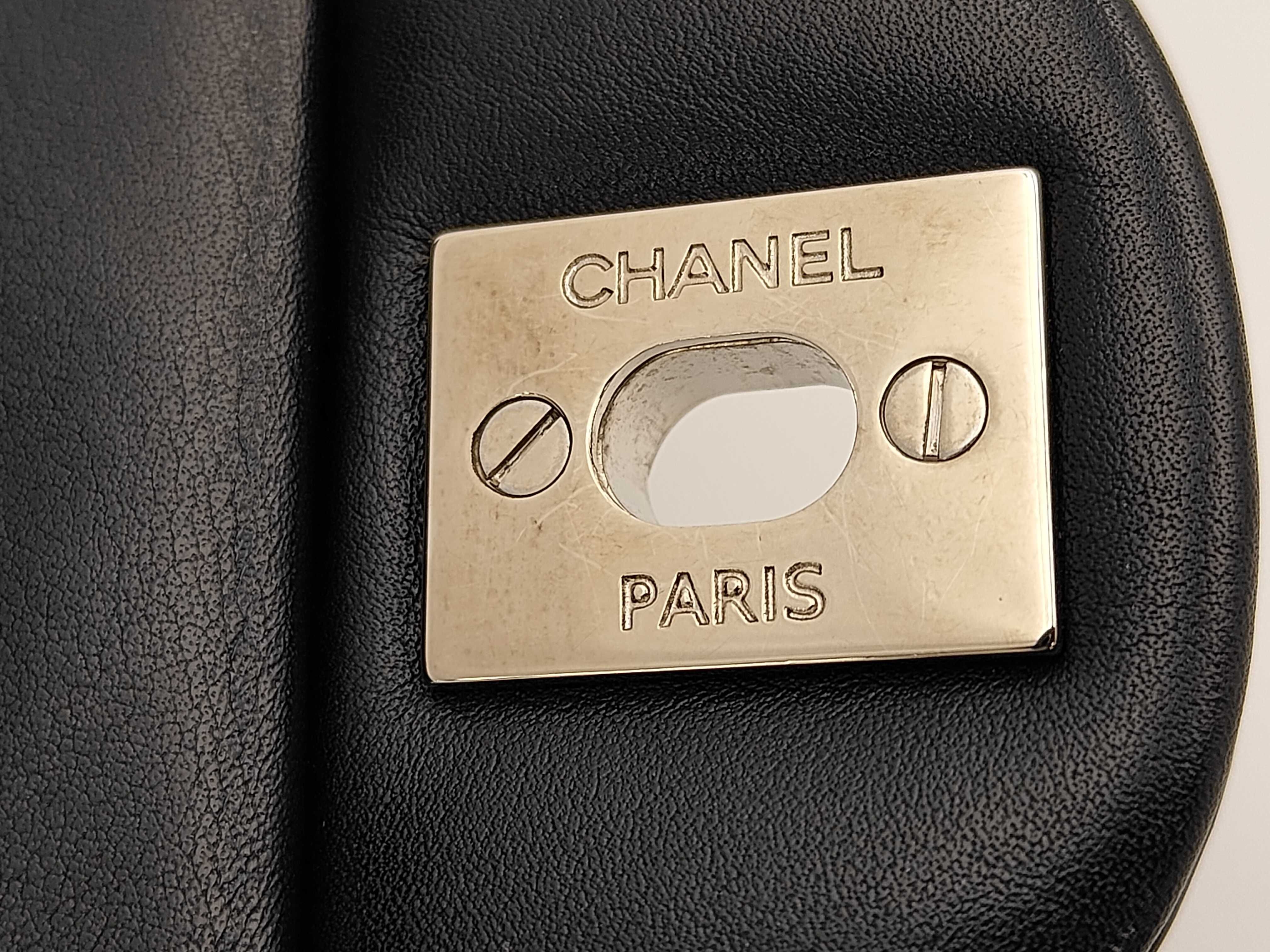 Matelassé Chain Shoulder Bag — view 13